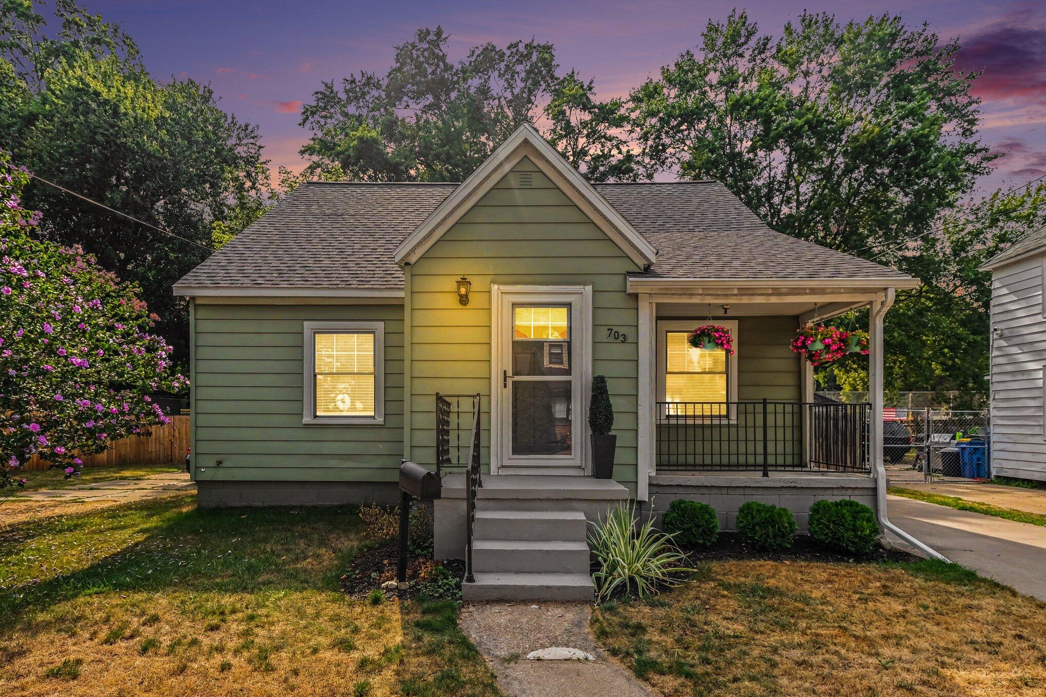 703 Garfield Avenue NW Grand Rapids MI 49504