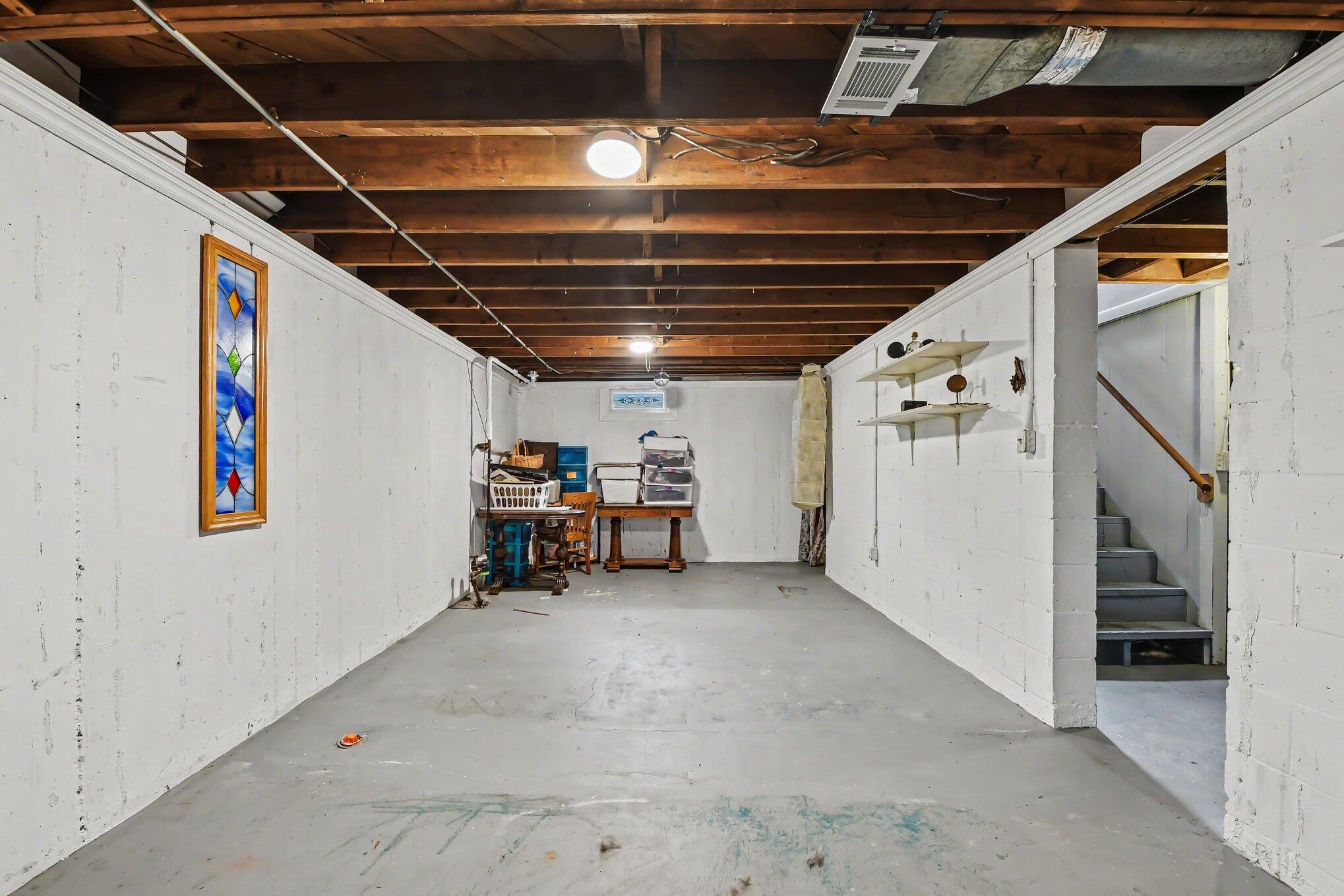 1308 Ellsmere Street NE Grand Rapids MI 49505