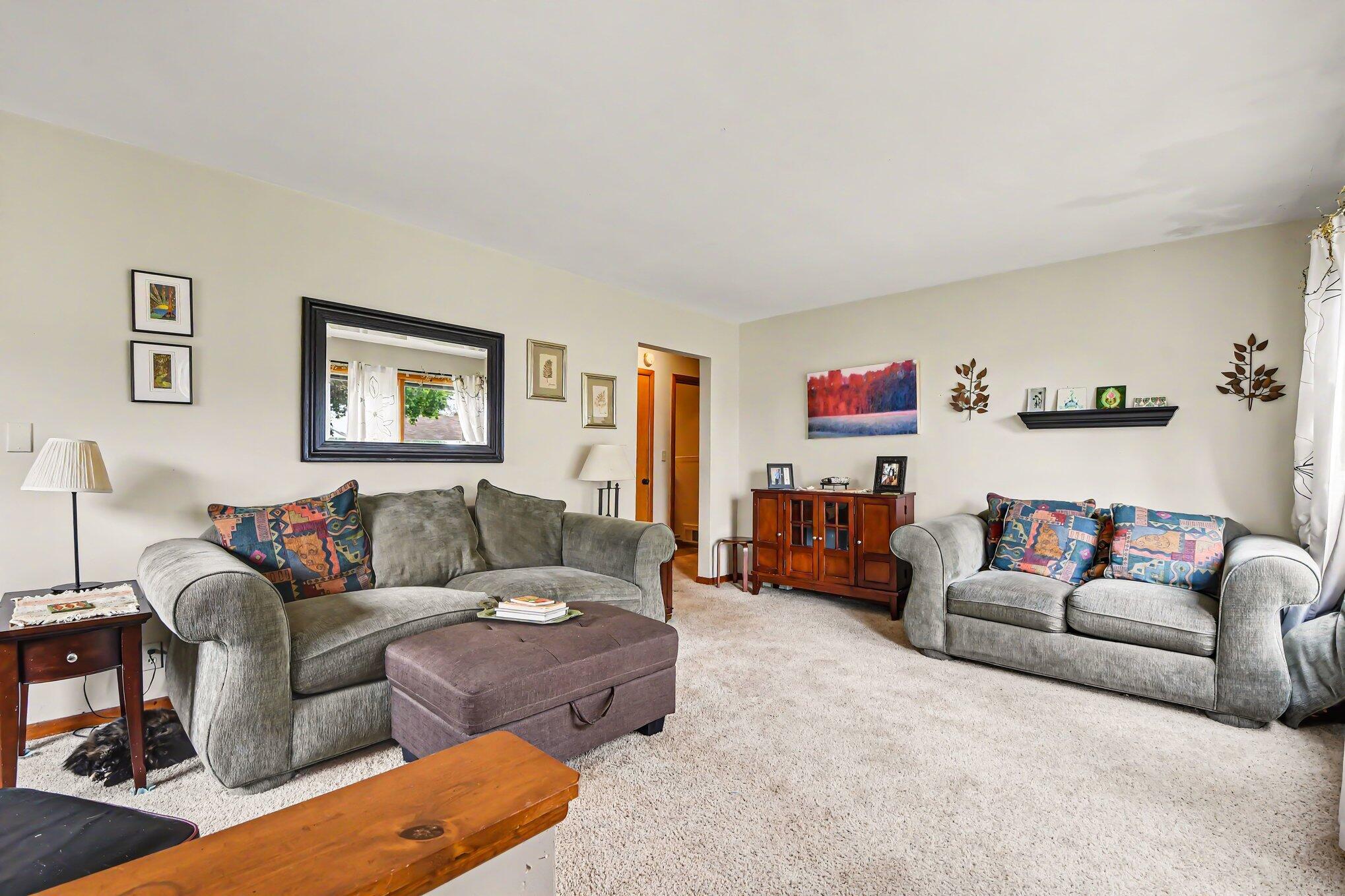 1308 Ellsmere Street NE Grand Rapids MI 49505