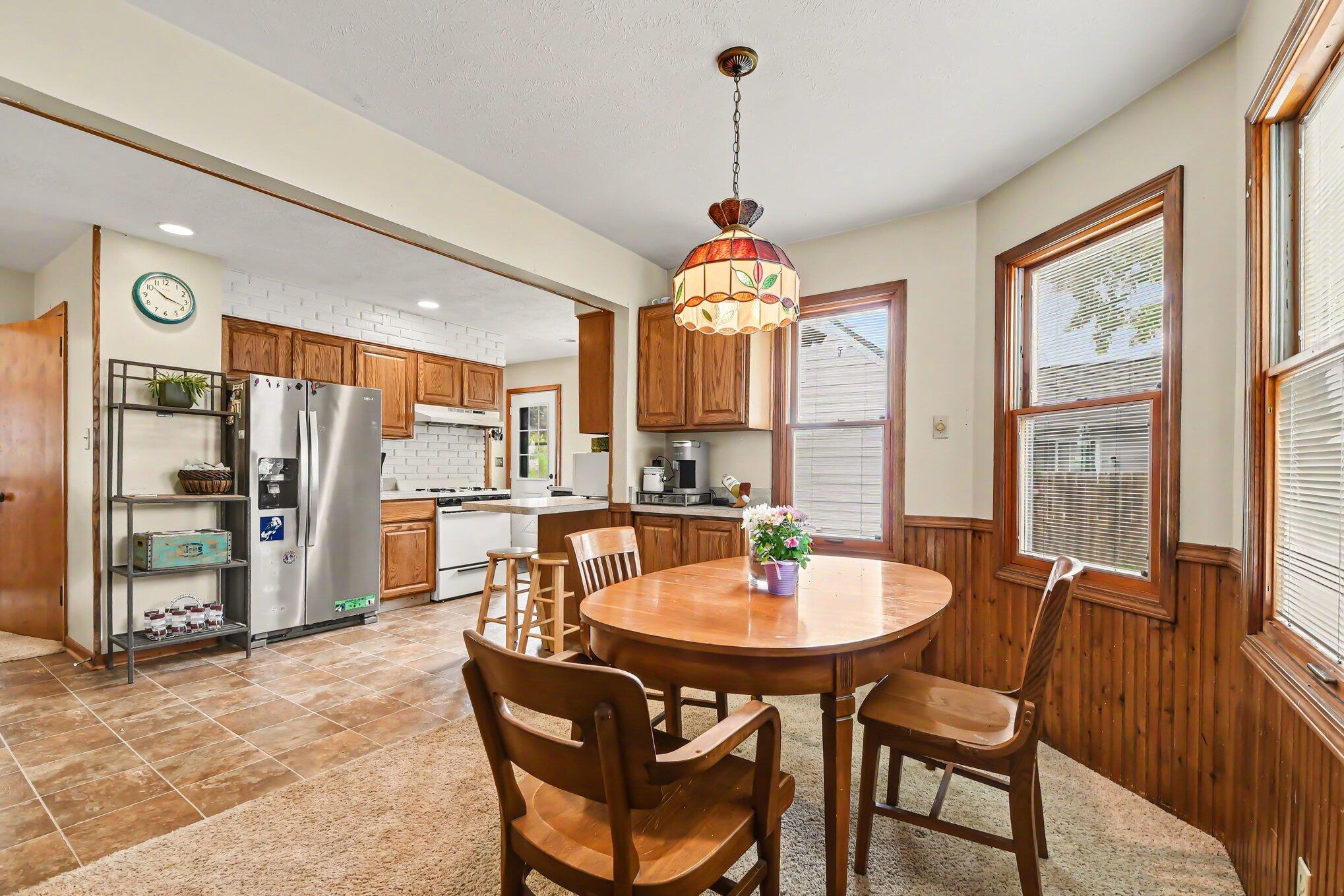 1308 Ellsmere Street NE Grand Rapids MI 49505