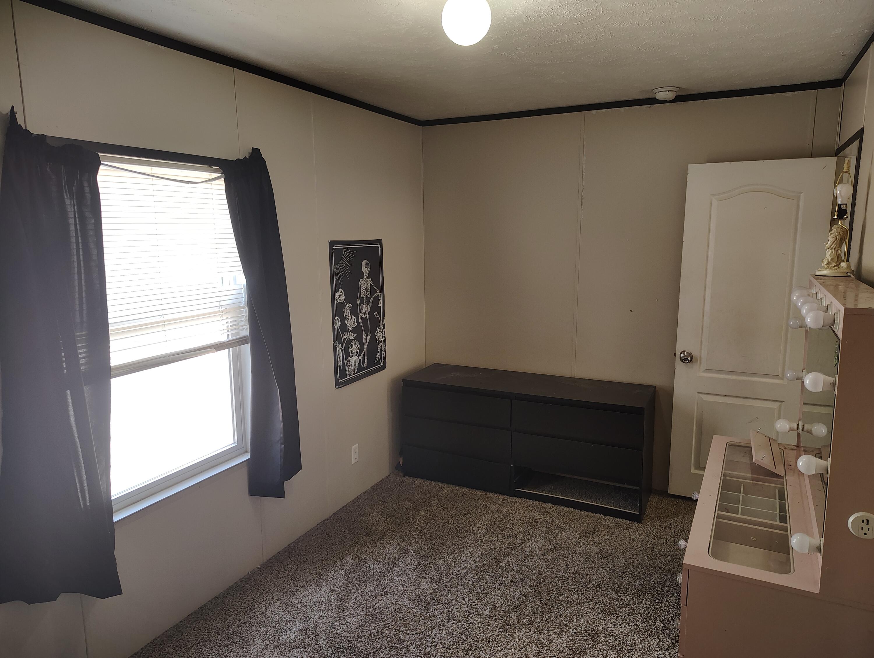 3891 Casper Avenue NW Grand Rapids MI 49544