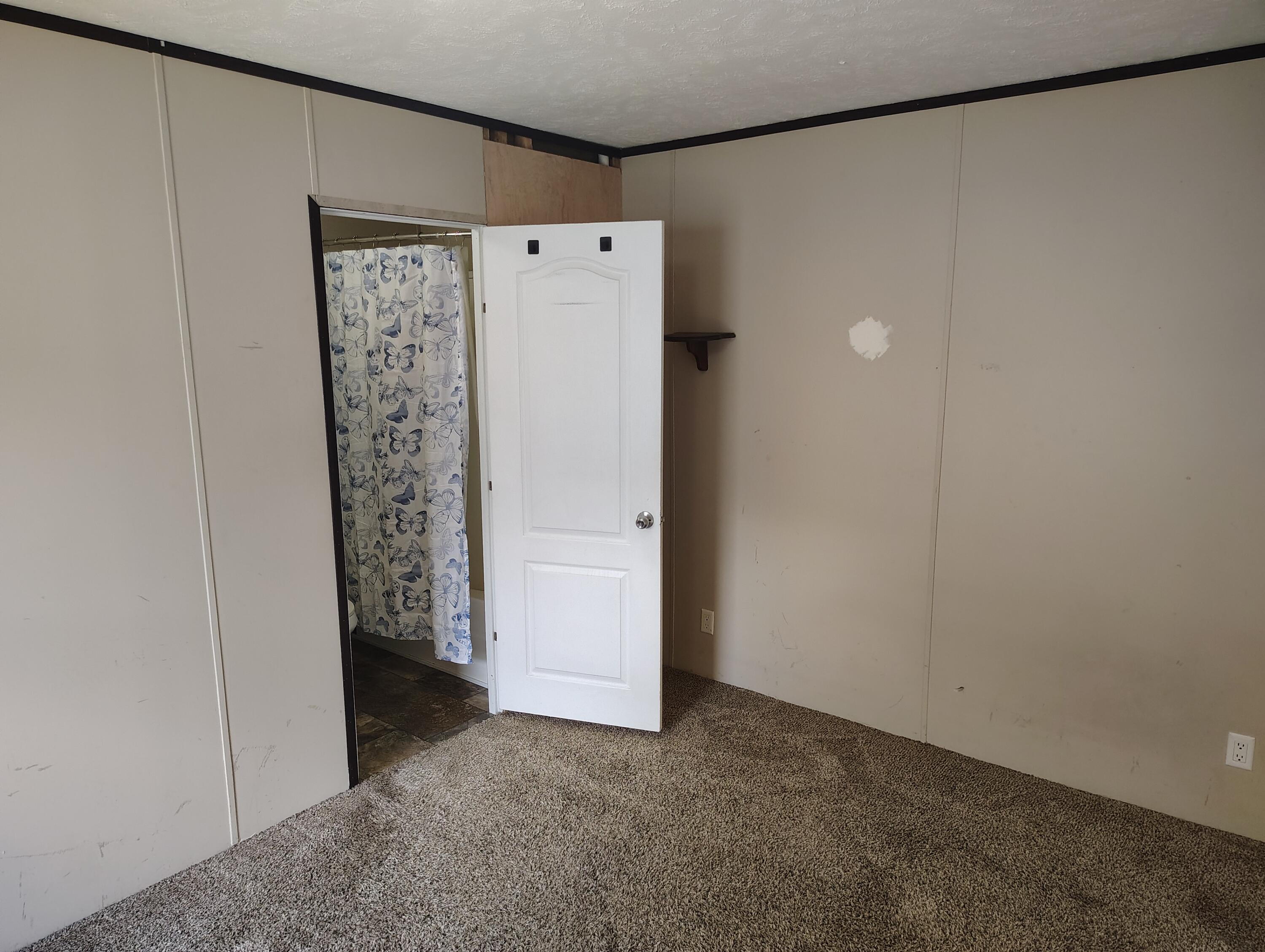 3891 Casper Avenue NW Grand Rapids MI 49544