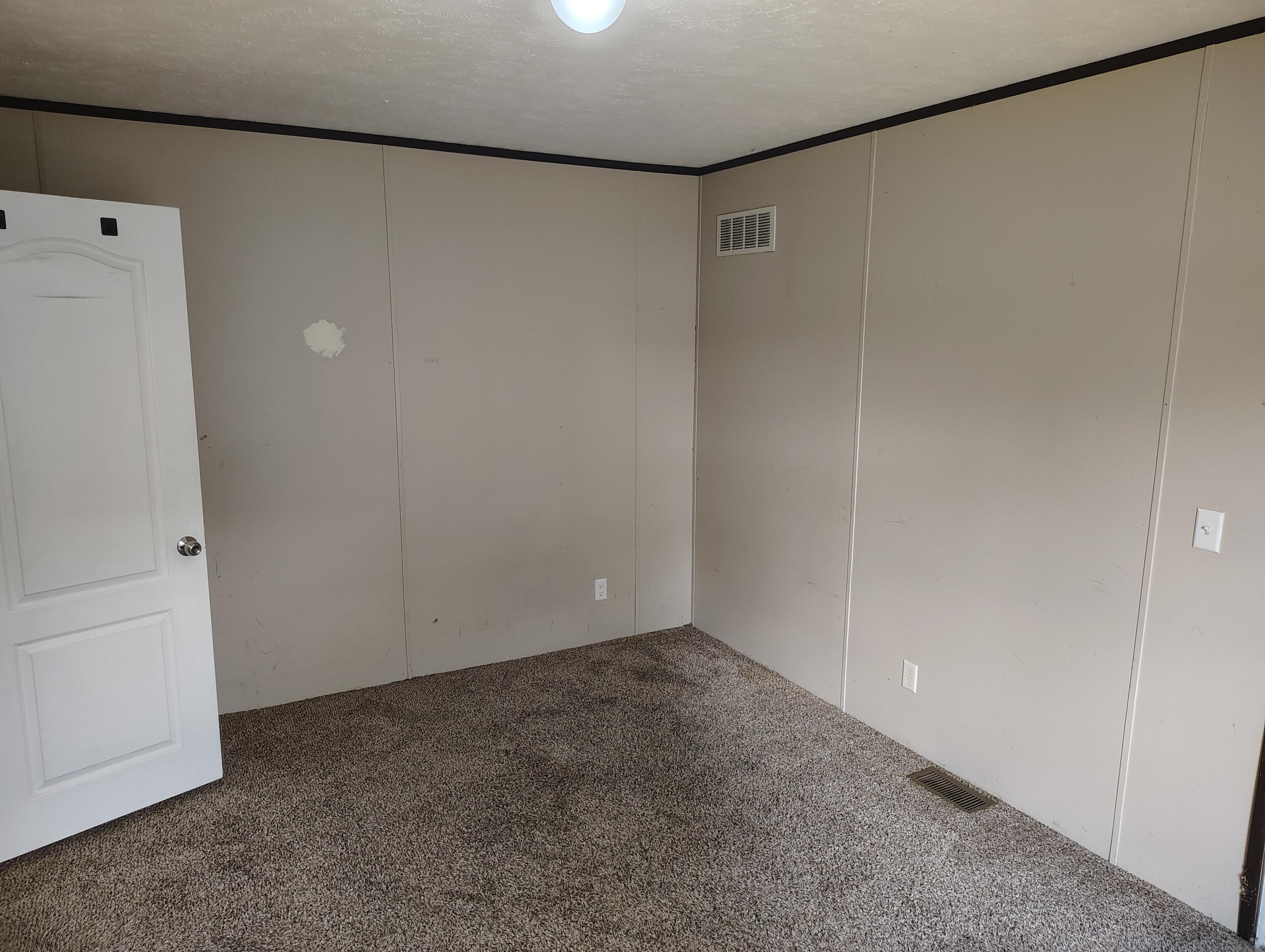 3891 Casper Avenue NW Grand Rapids MI 49544