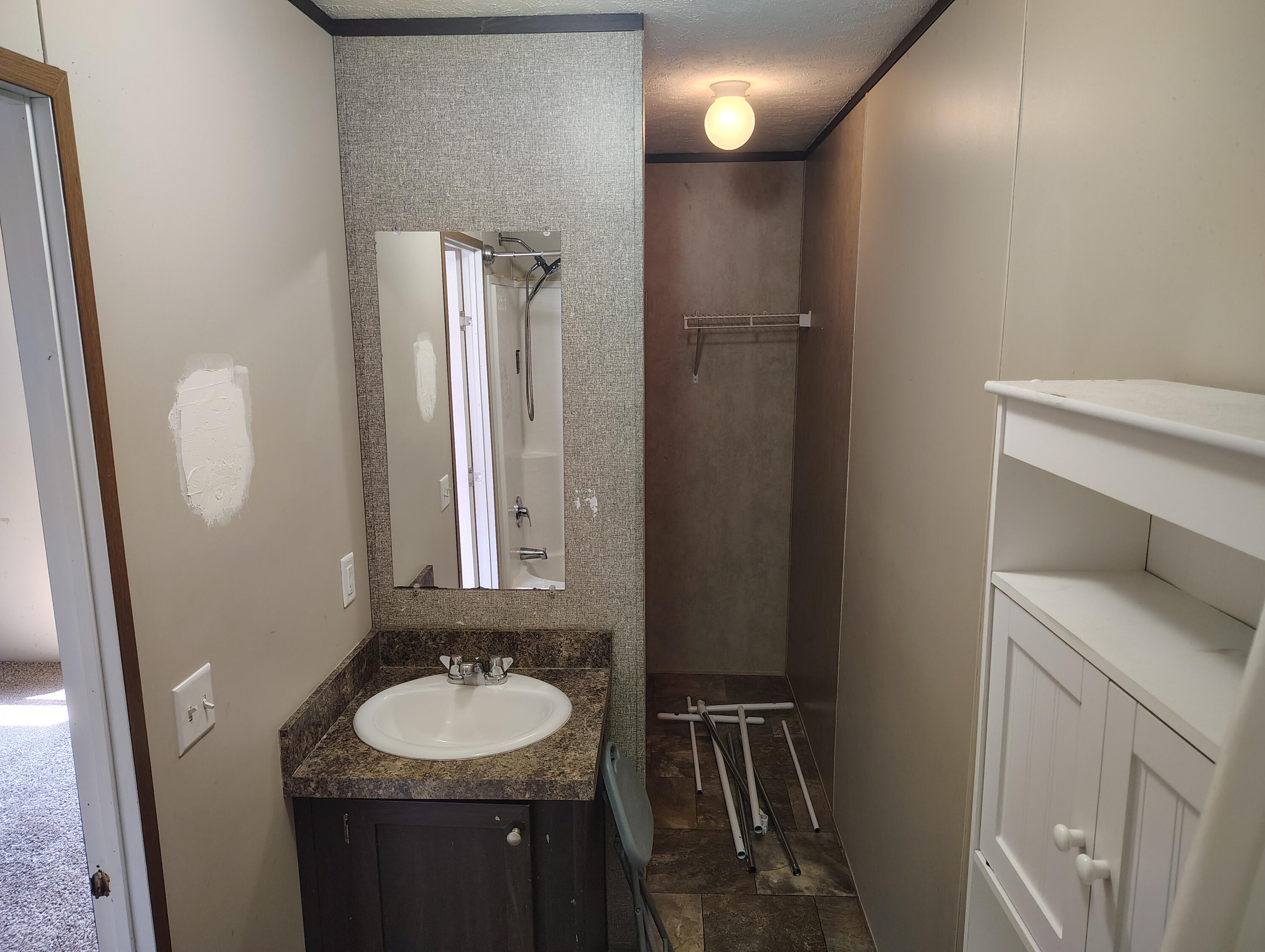 3891 Casper Avenue NW Grand Rapids MI 49544