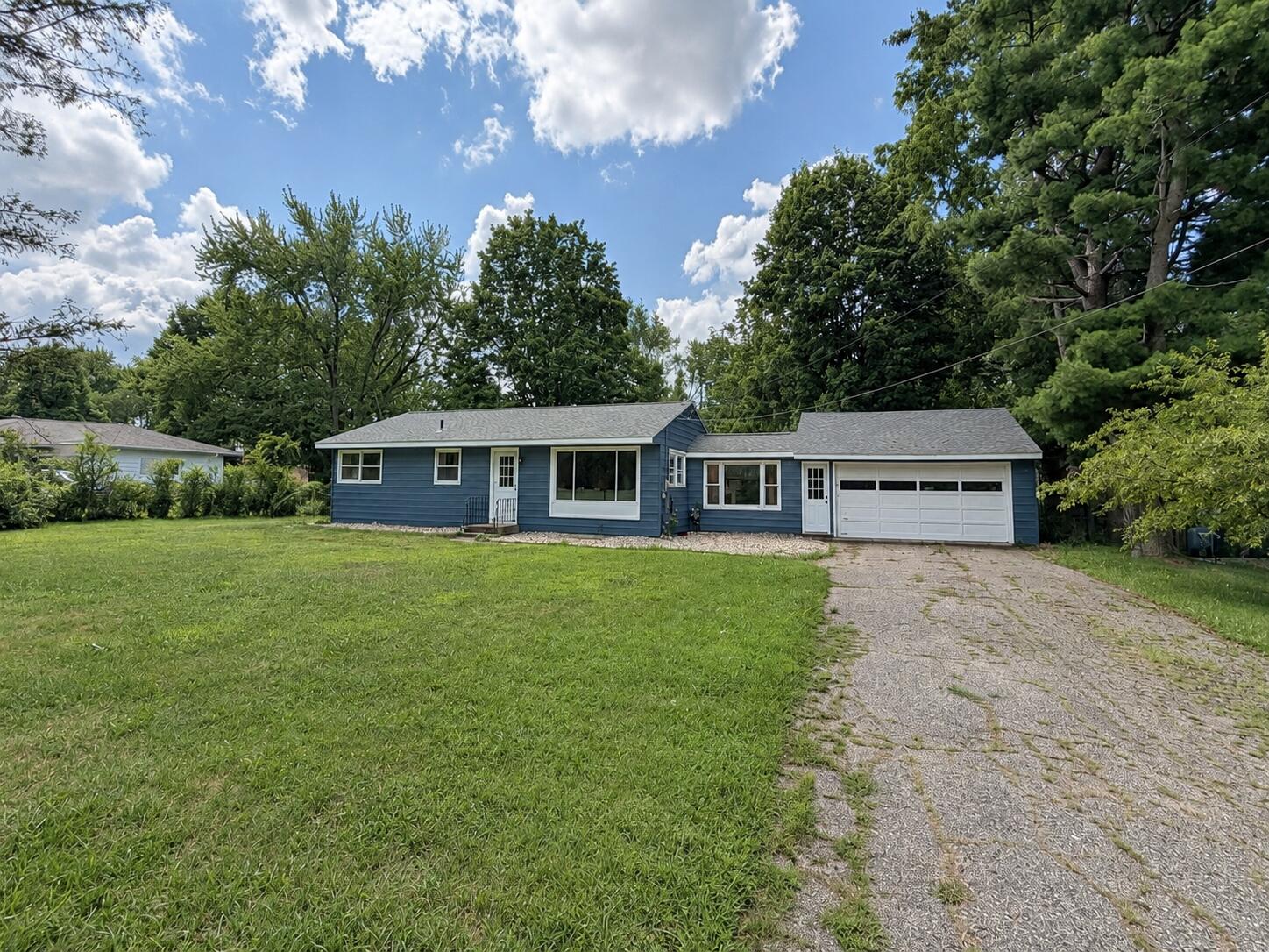 6060 Twilight Avenue Kalamazoo MI 49048
