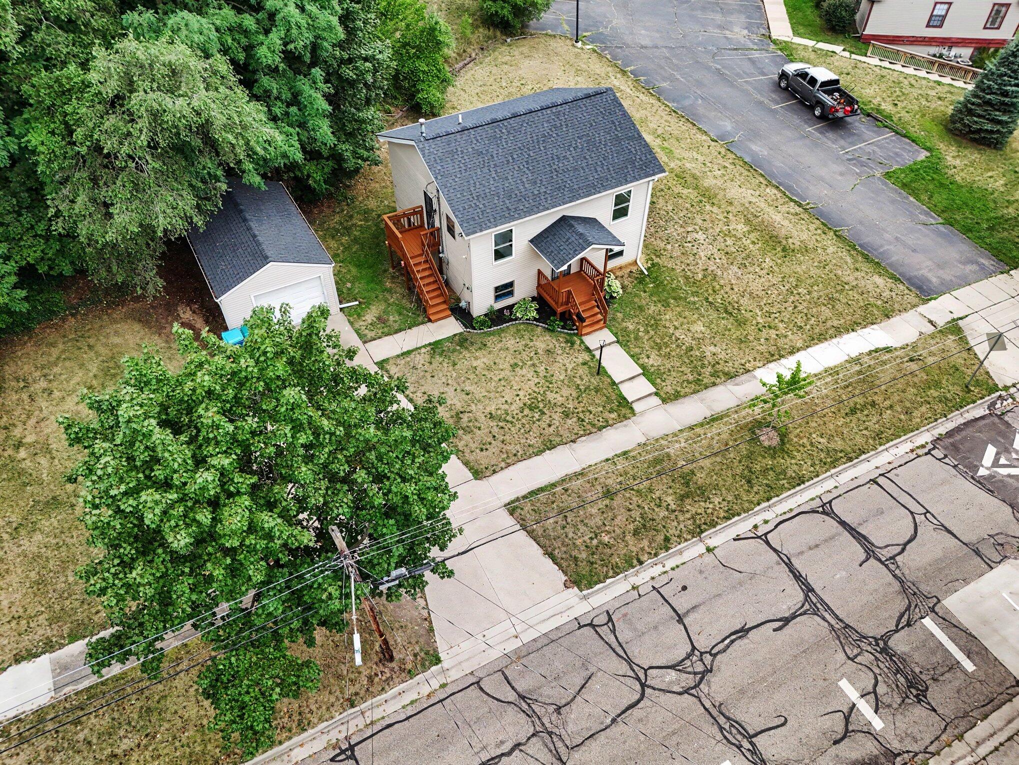 524 Charlotte Avenue Kalamazoo MI 49048