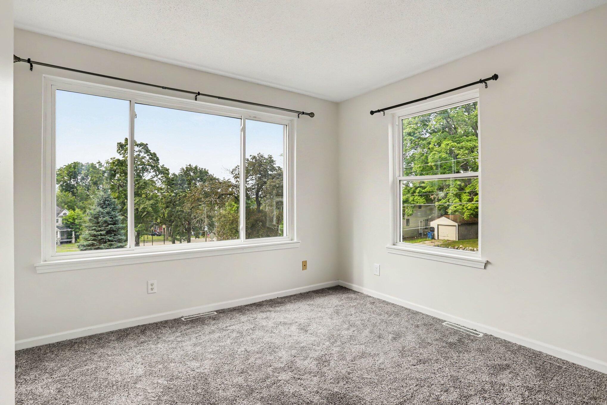 524 Charlotte Avenue Kalamazoo MI 49048