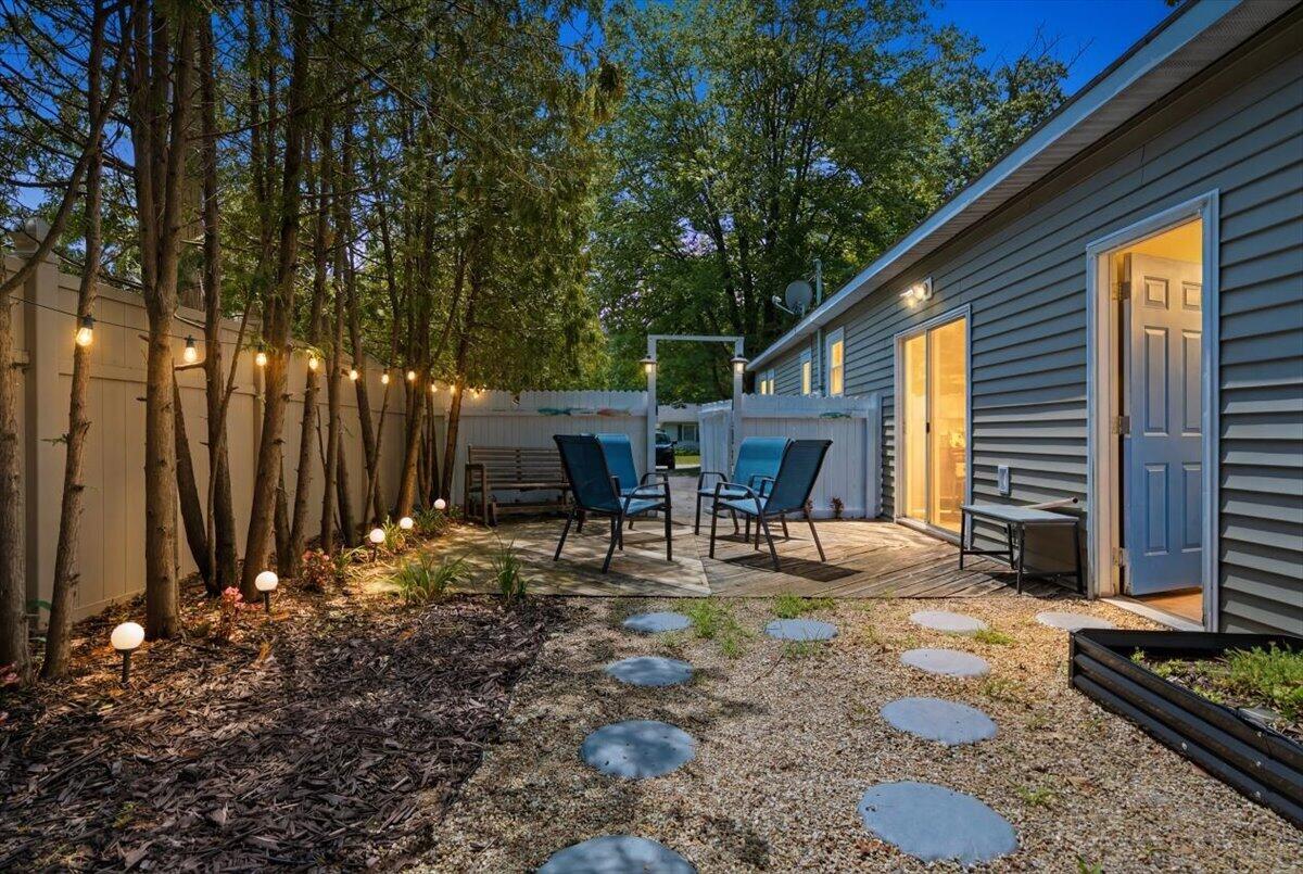 203 S Clinton Street New Buffalo MI 49117