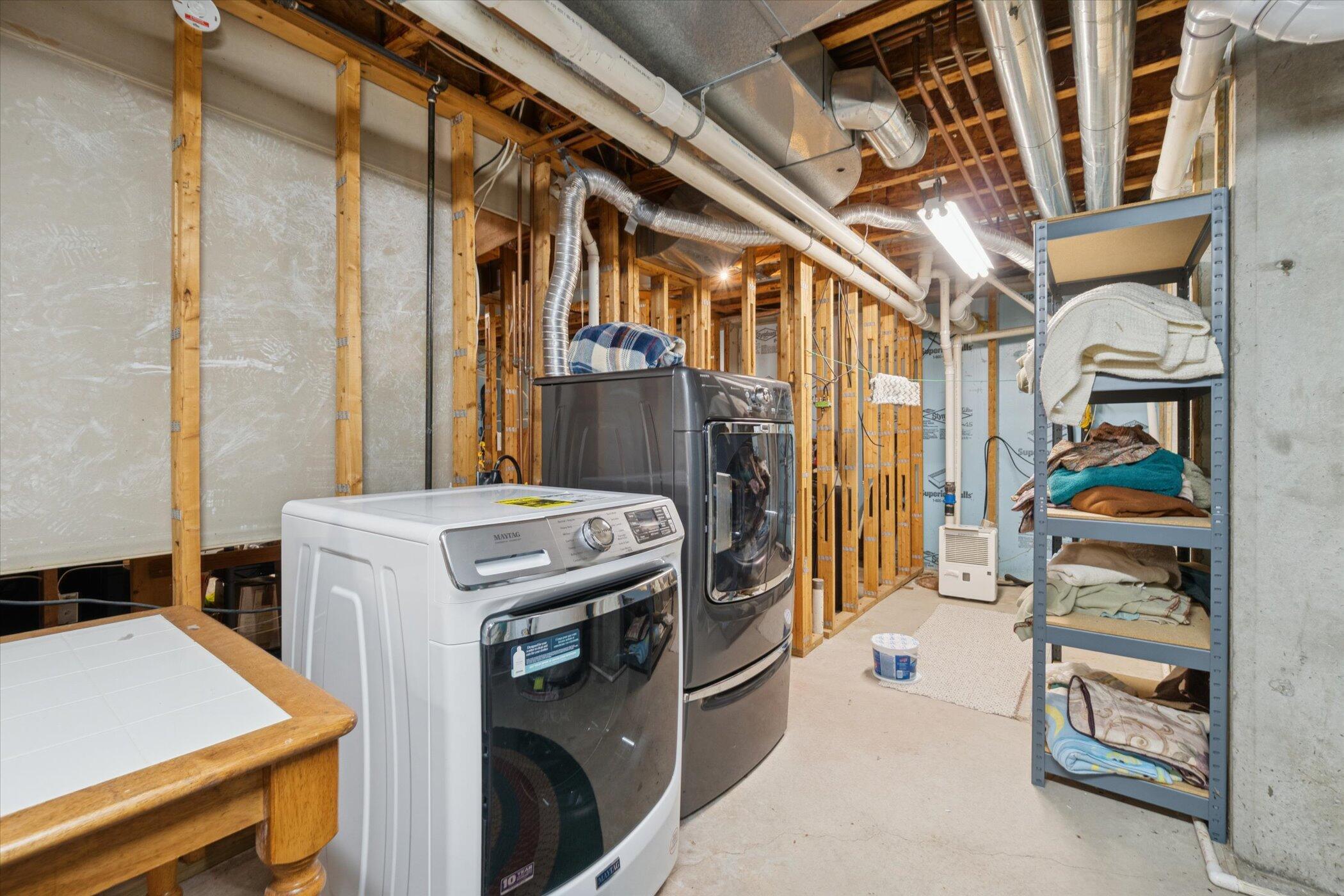 2335 Forest Trail Circle Fennville MI 49408