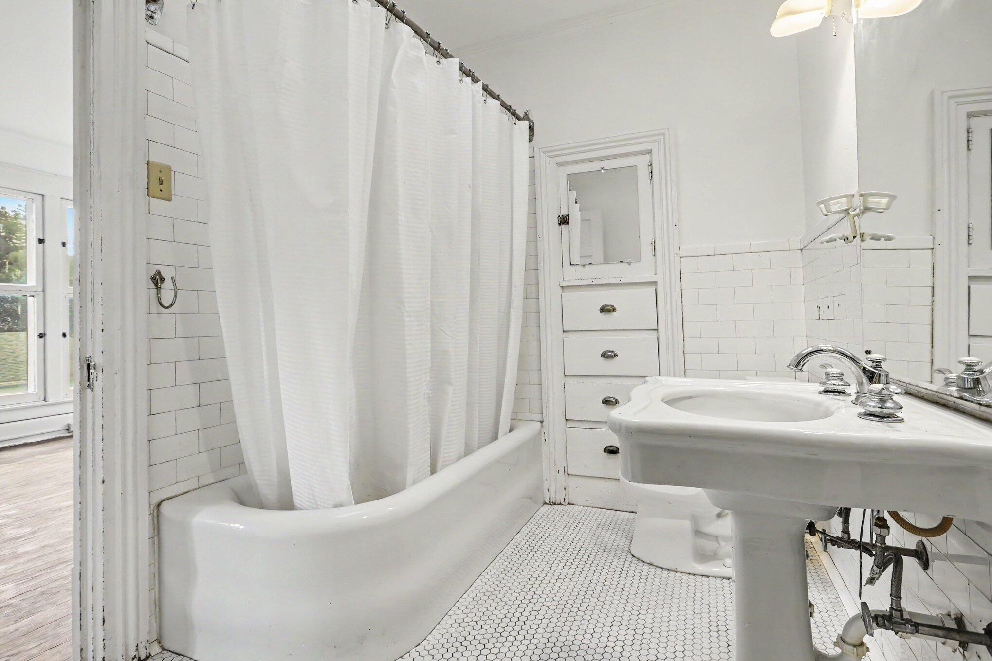 313 W Front Street Buchanan MI 49107