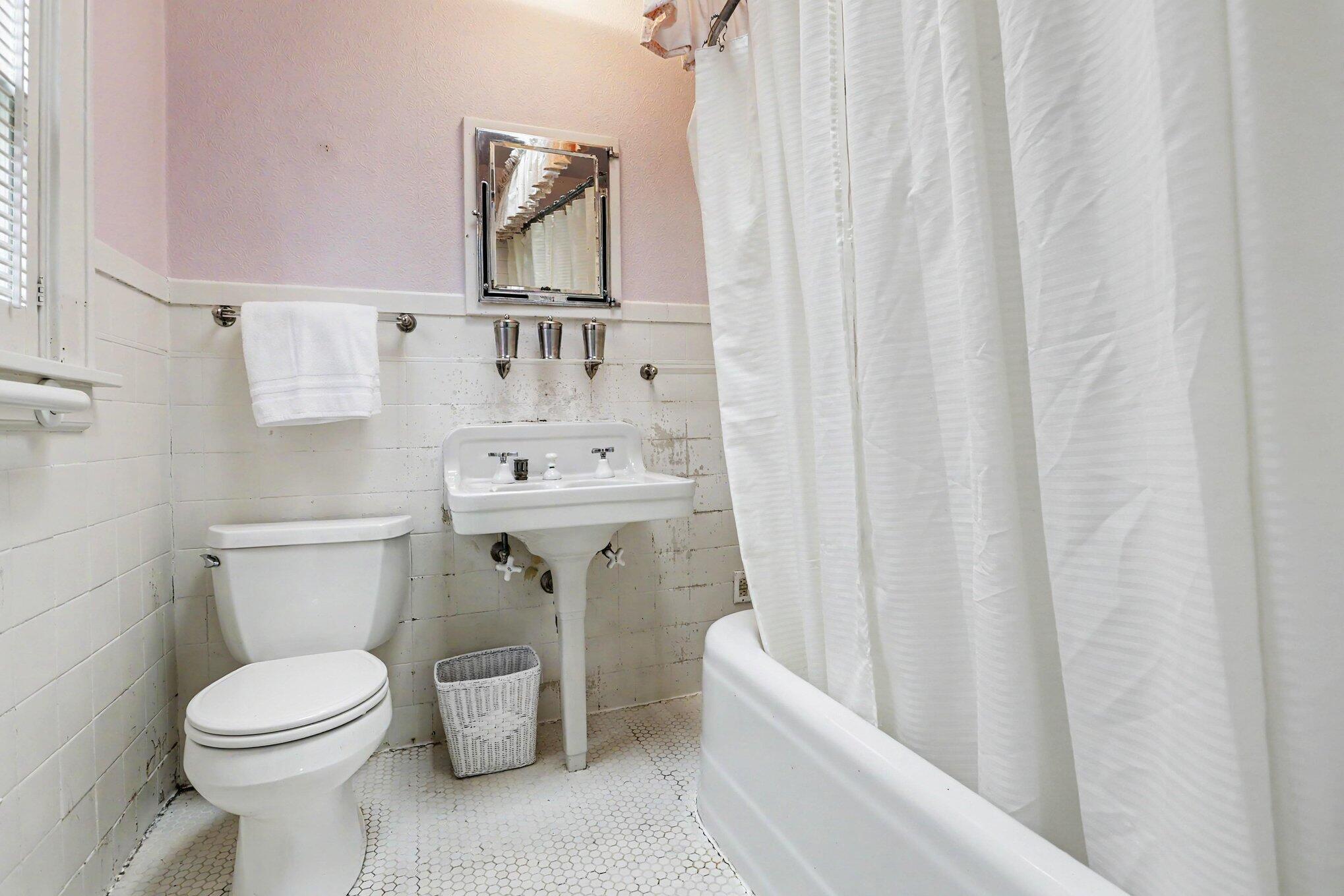 313 W Front Street Buchanan MI 49107
