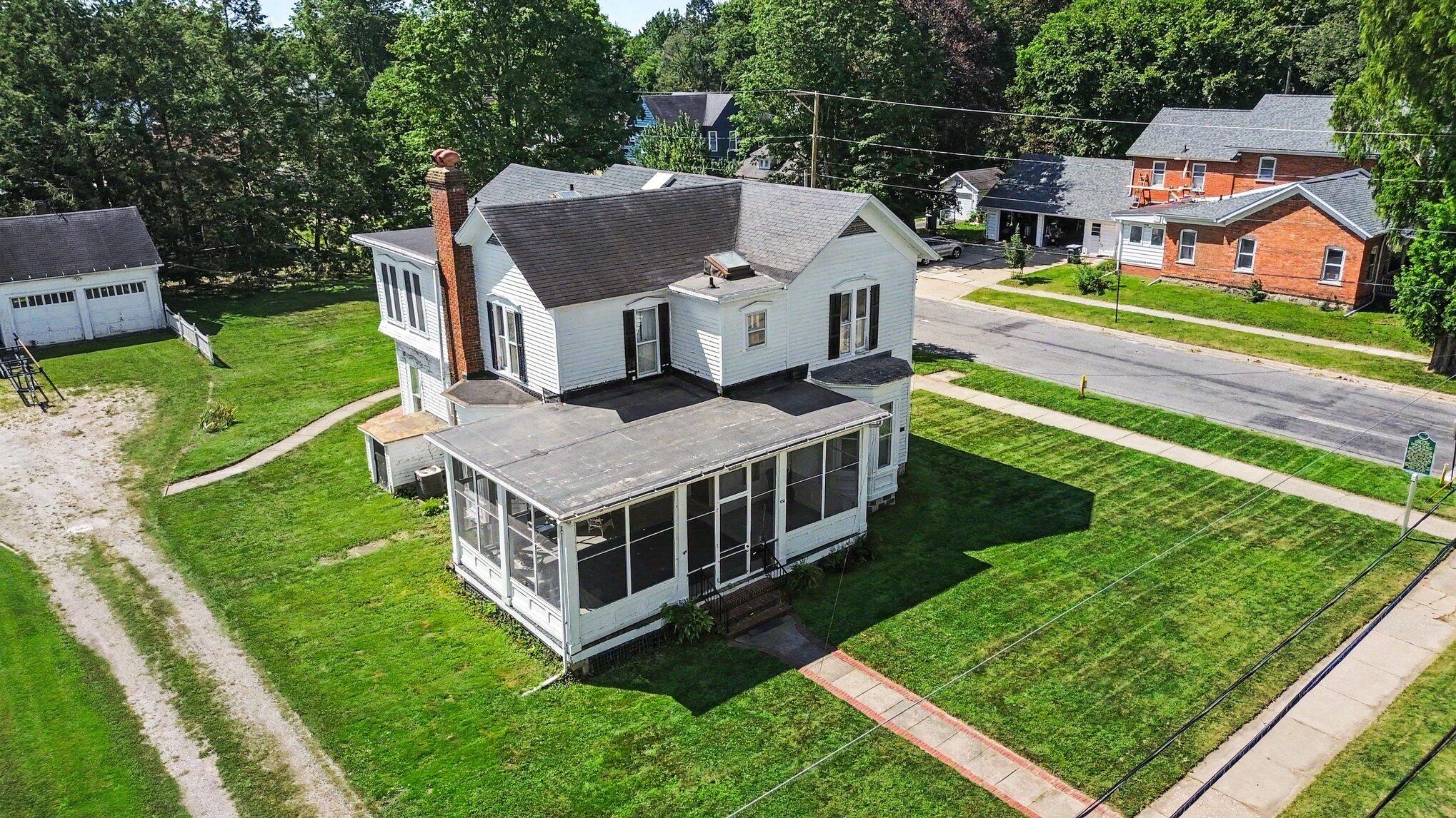 313 W Front Street Buchanan MI 49107