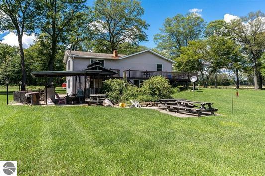 3175 Strand Road Muskegon MI 49445