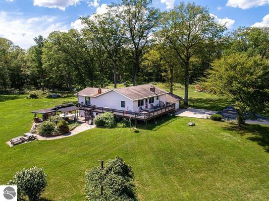 3175 Strand Road Muskegon MI 49445