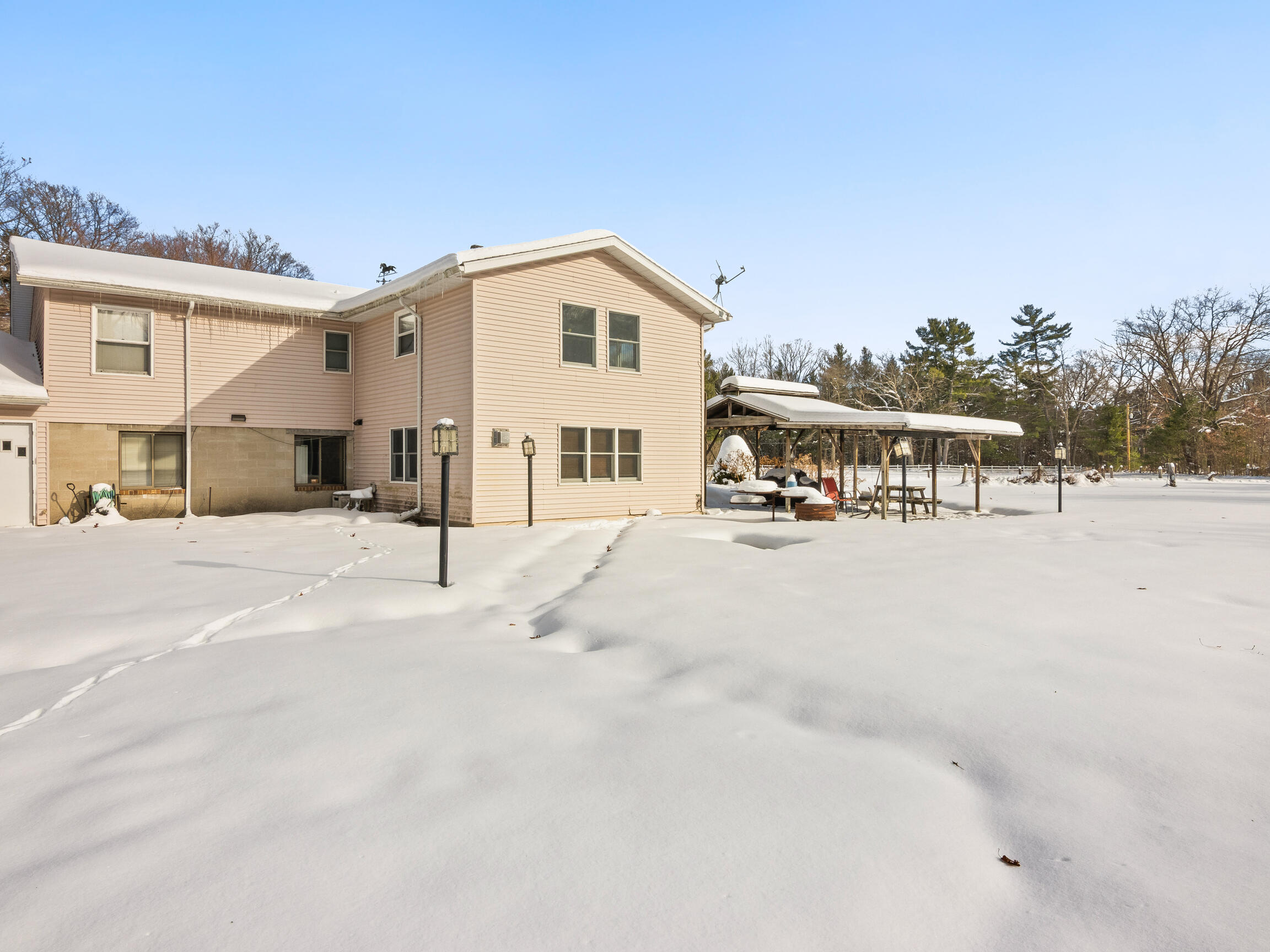 3175 Strand Road Muskegon MI 49445