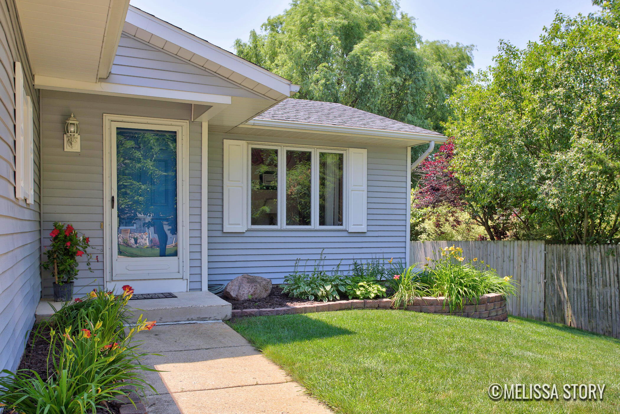 2714 Olivia Street NW Grand Rapids MI 49504