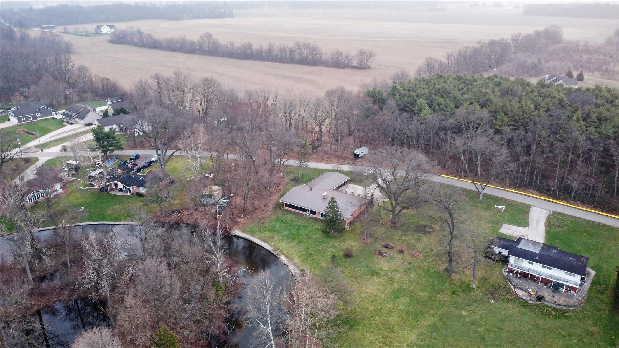 70506 Sunrise Drive Edwardsburg MI 49112