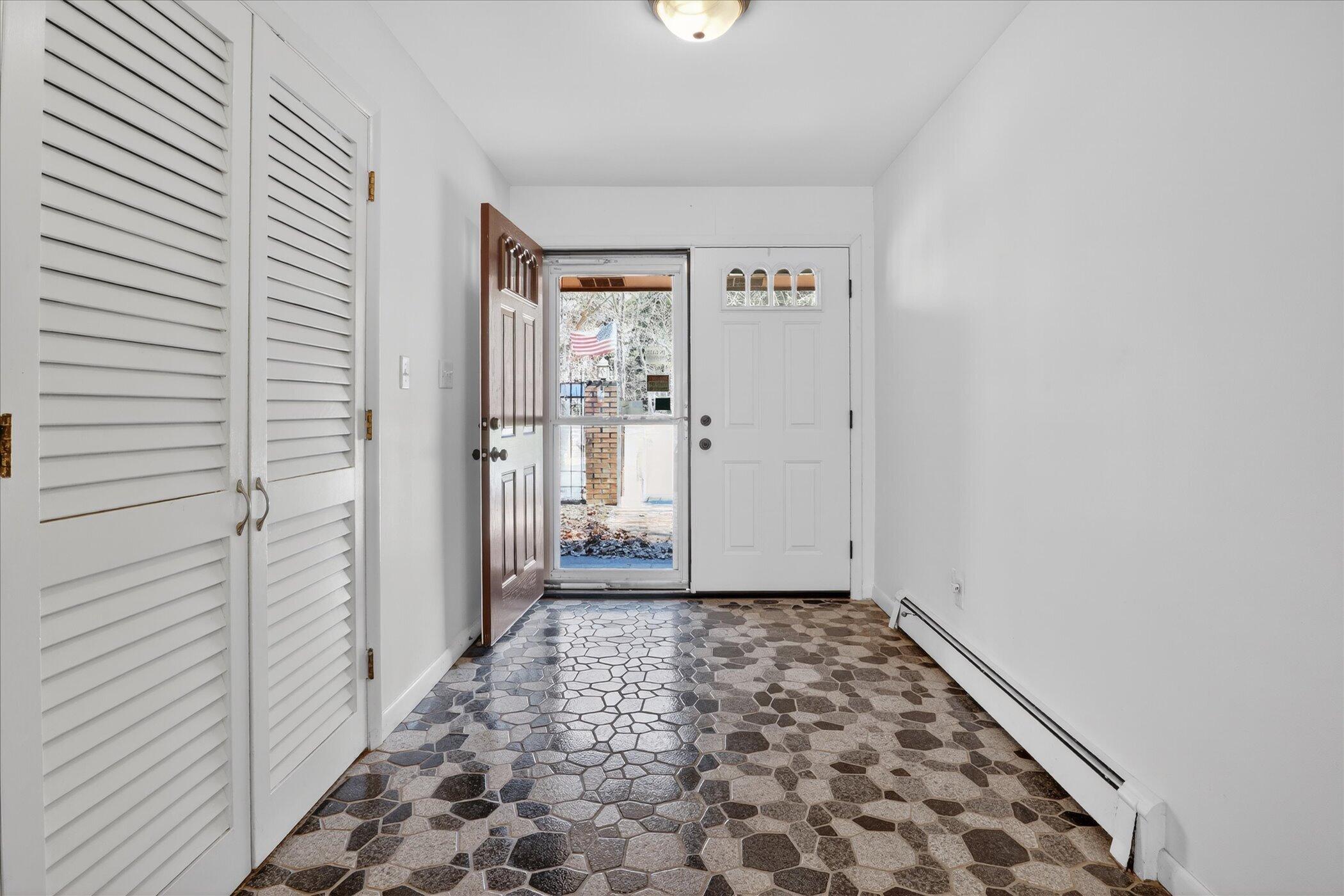 70506 Sunrise Drive Edwardsburg MI 49112