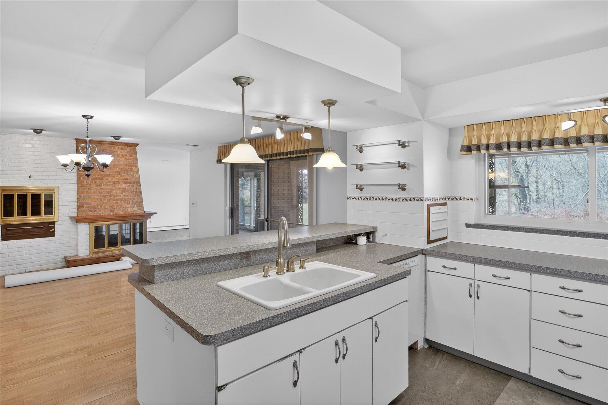 70506 Sunrise Drive Edwardsburg MI 49112