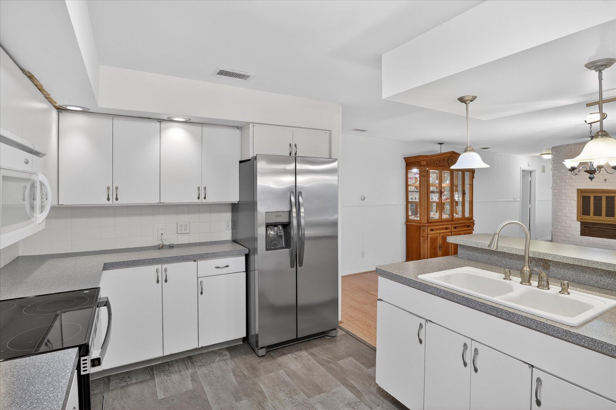 70506 Sunrise Drive Edwardsburg MI 49112