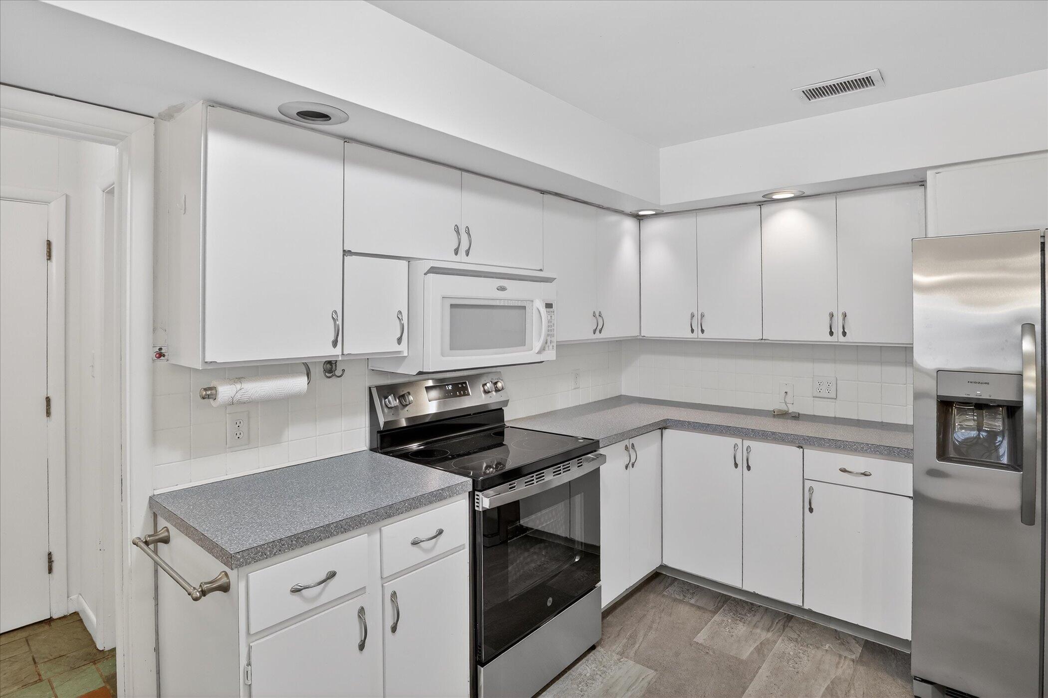 70506 Sunrise Drive Edwardsburg MI 49112