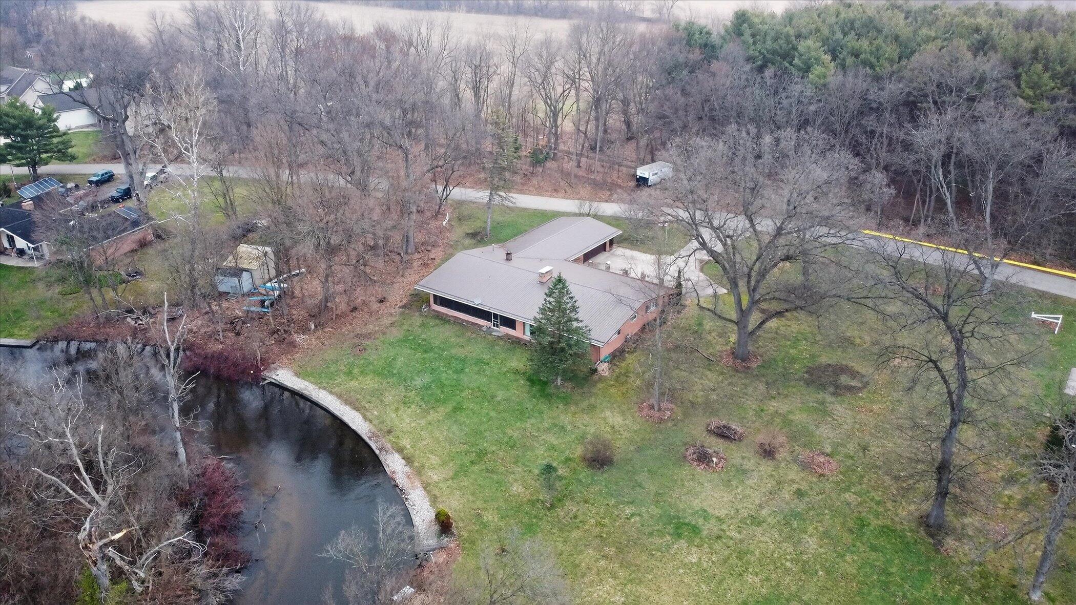 70506 Sunrise Drive Edwardsburg MI 49112