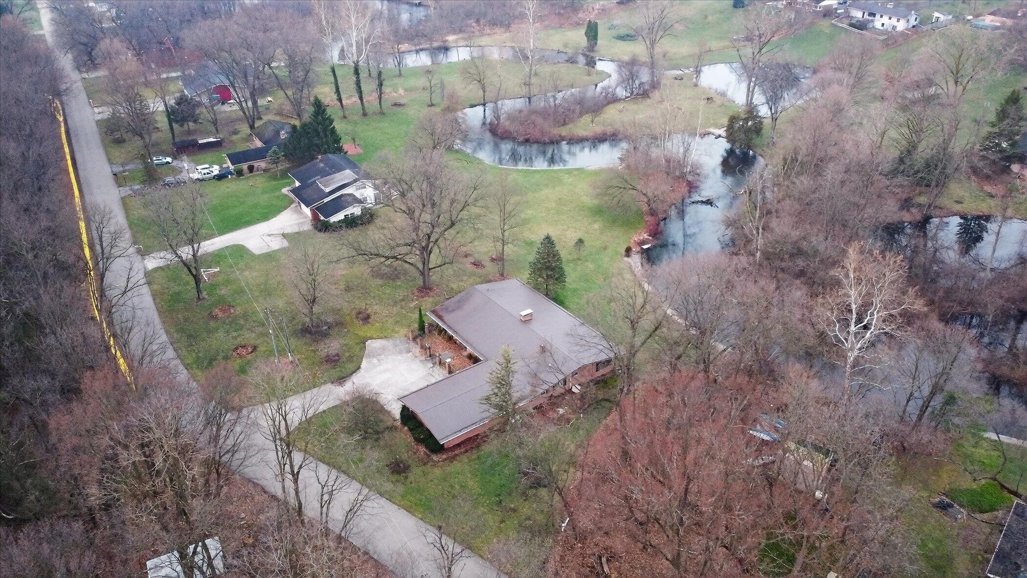70506 Sunrise Drive Edwardsburg MI 49112