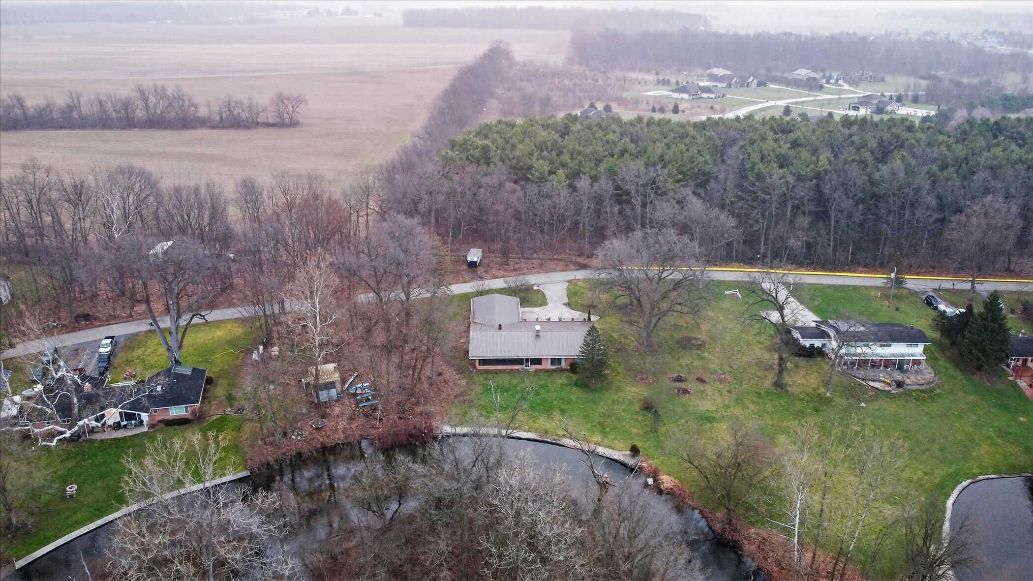 70506 Sunrise Drive Edwardsburg MI 49112