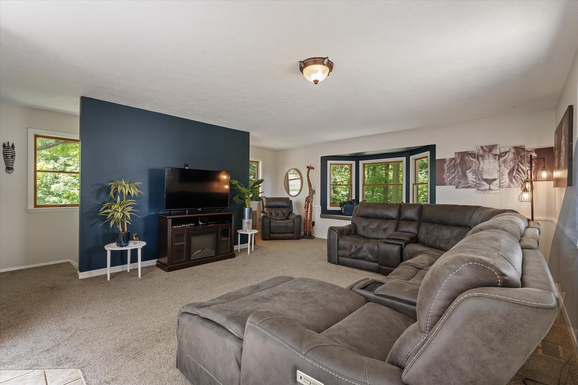 22420 Mckenzie Street Dowagiac MI 49047