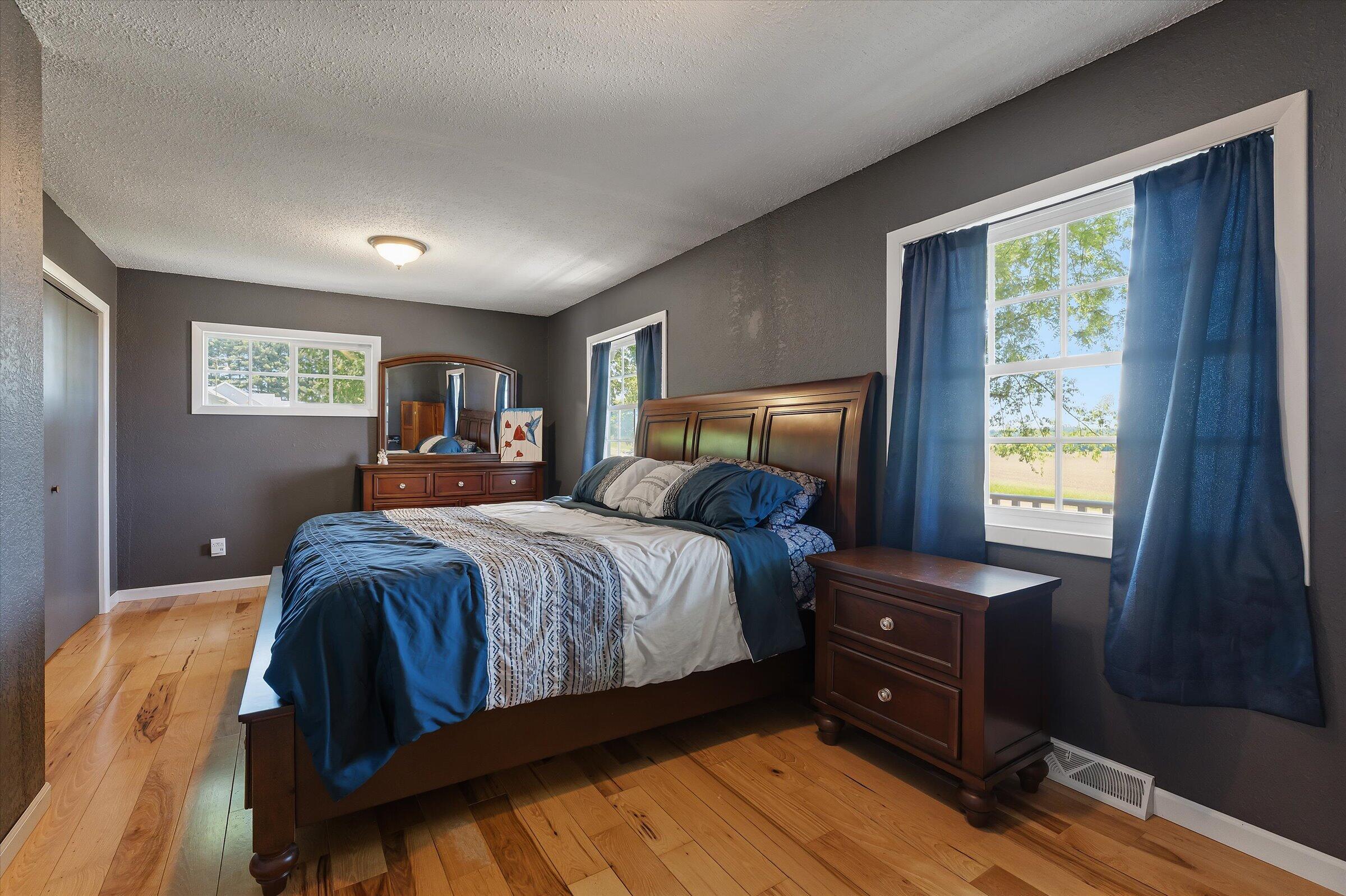 22420 Mckenzie Street Dowagiac MI 49047