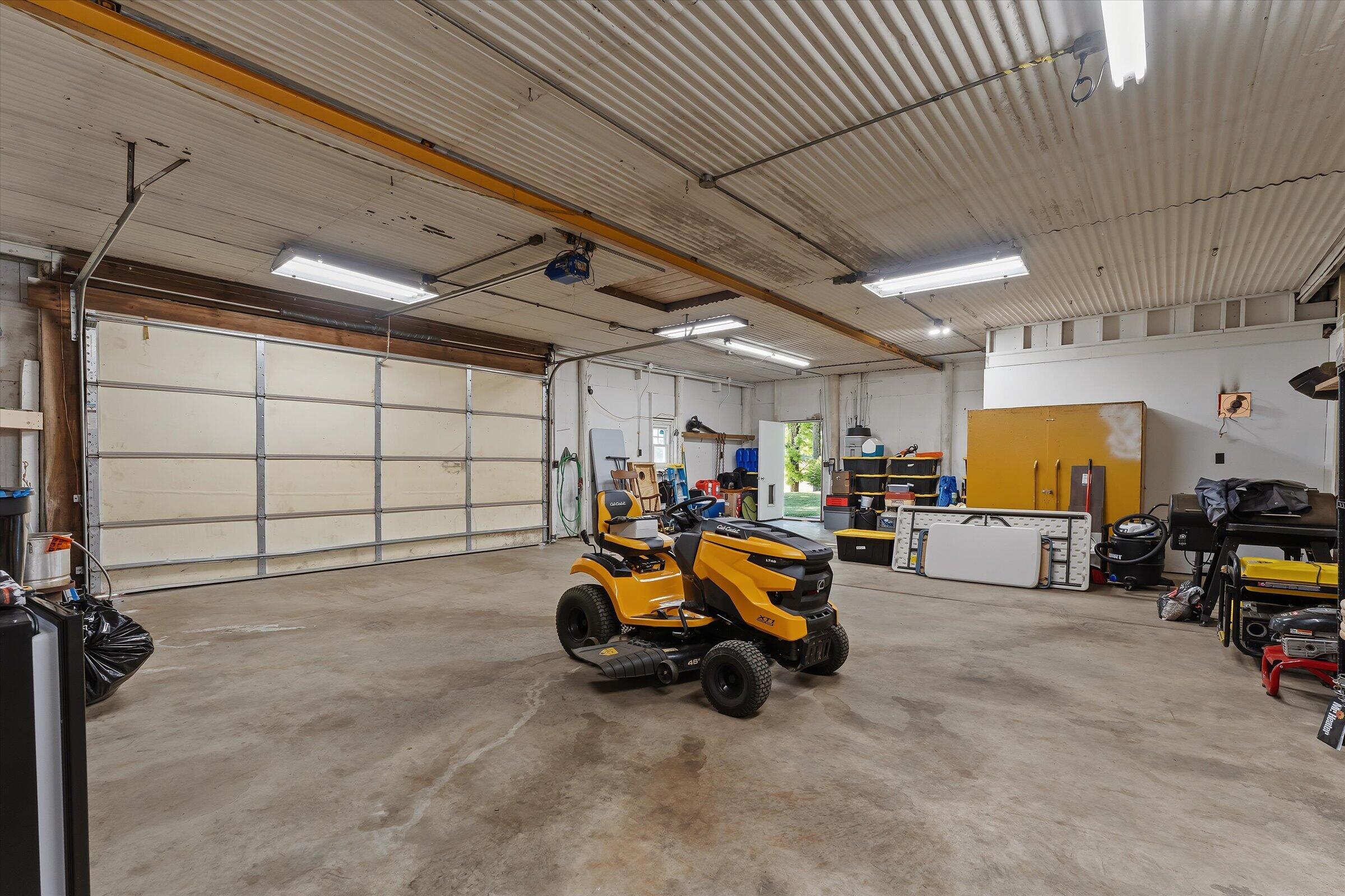22420 Mckenzie Street Dowagiac MI 49047