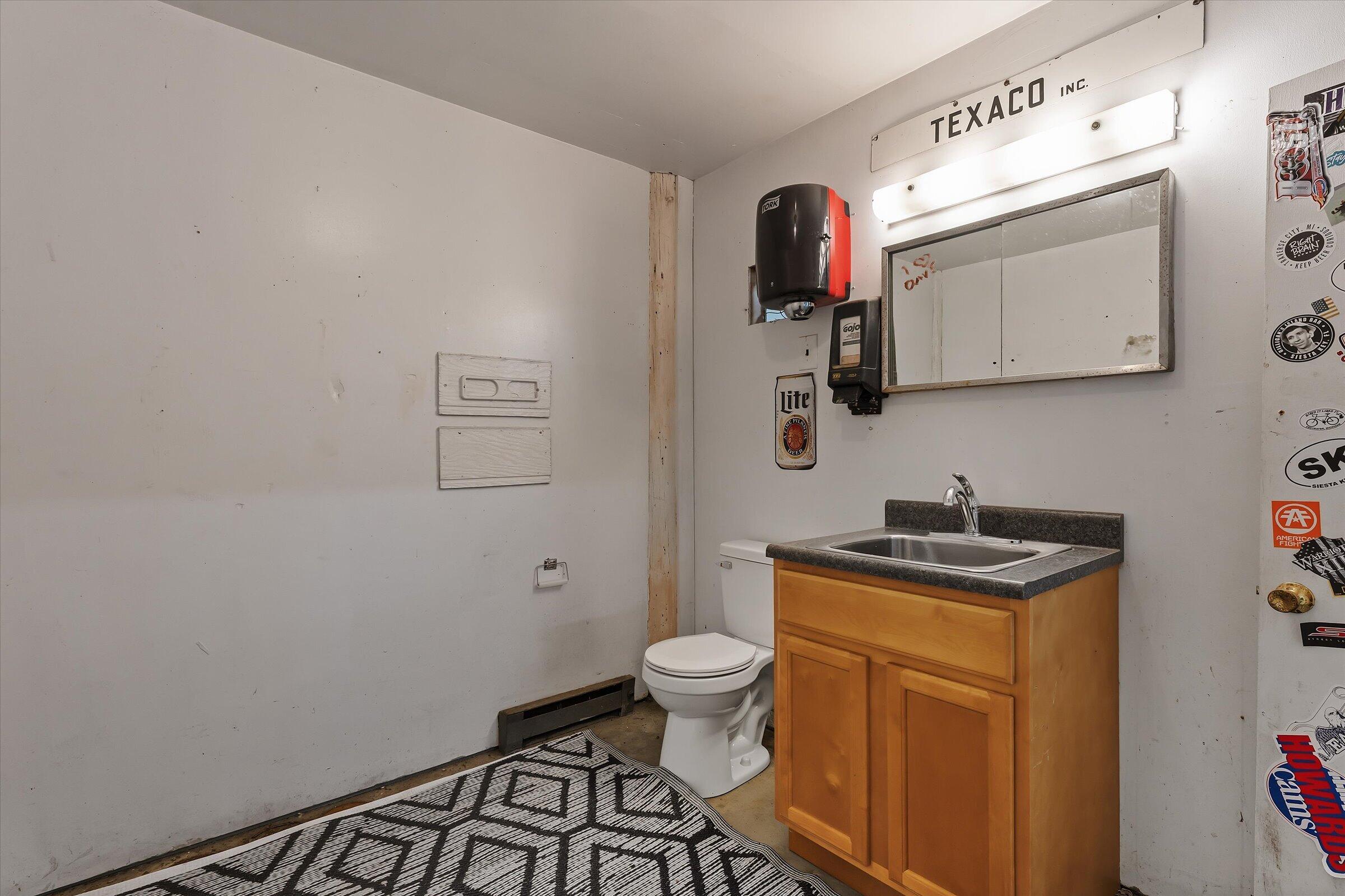 22420 Mckenzie Street Dowagiac MI 49047