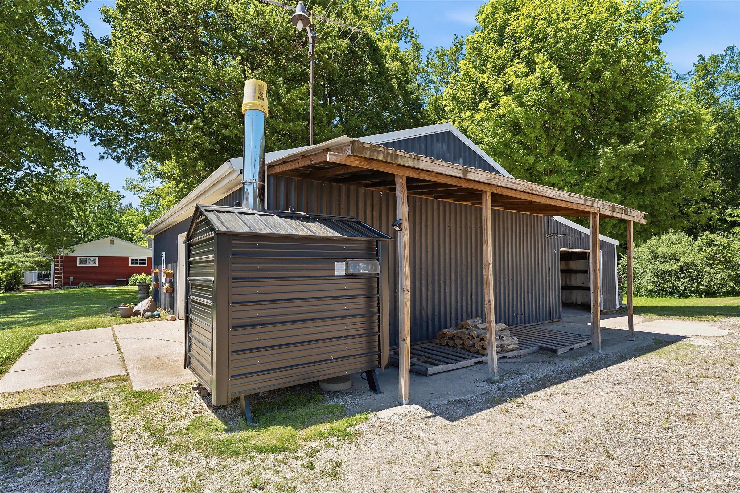 22420 Mckenzie Street Dowagiac MI 49047