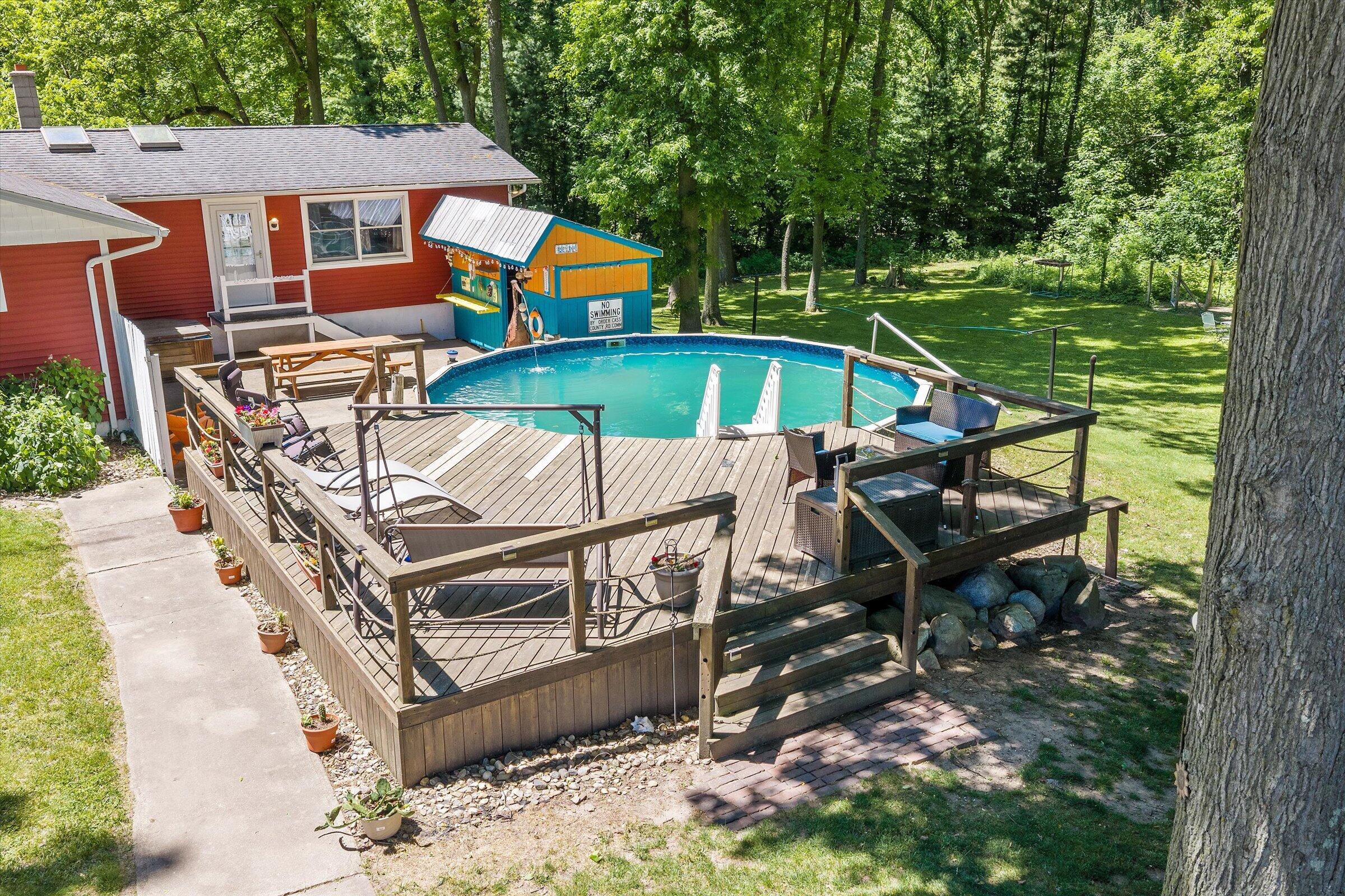 22420 Mckenzie Street Dowagiac MI 49047
