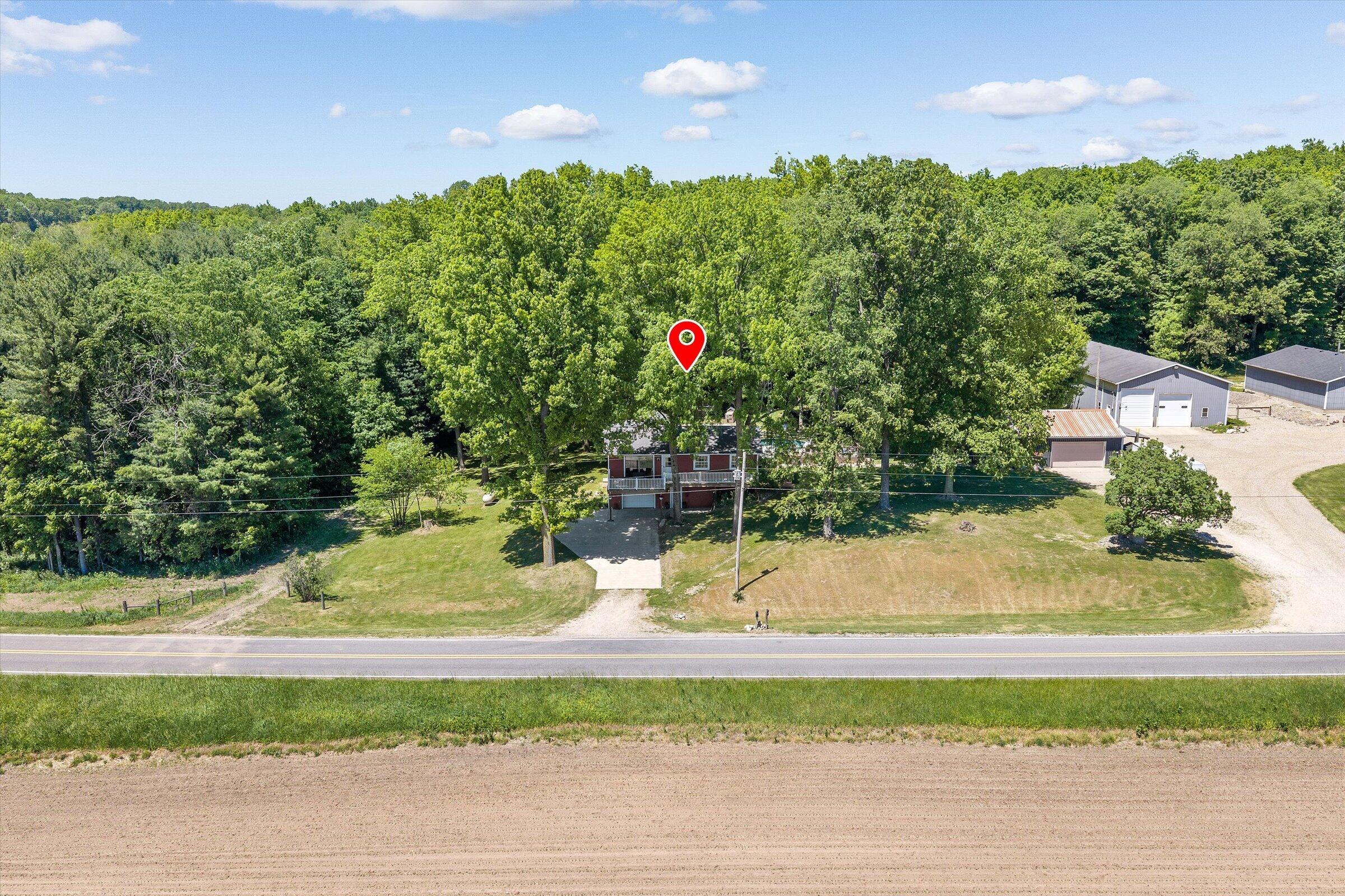 22420 Mckenzie Street Dowagiac MI 49047