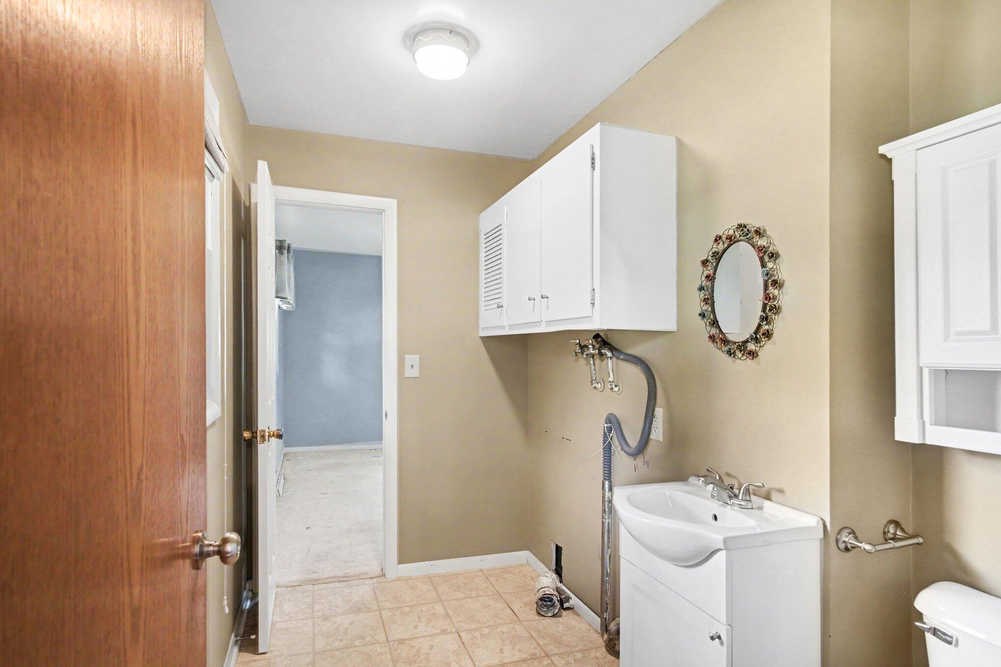 9941 Courtland Drive NE Rockford MI 49341