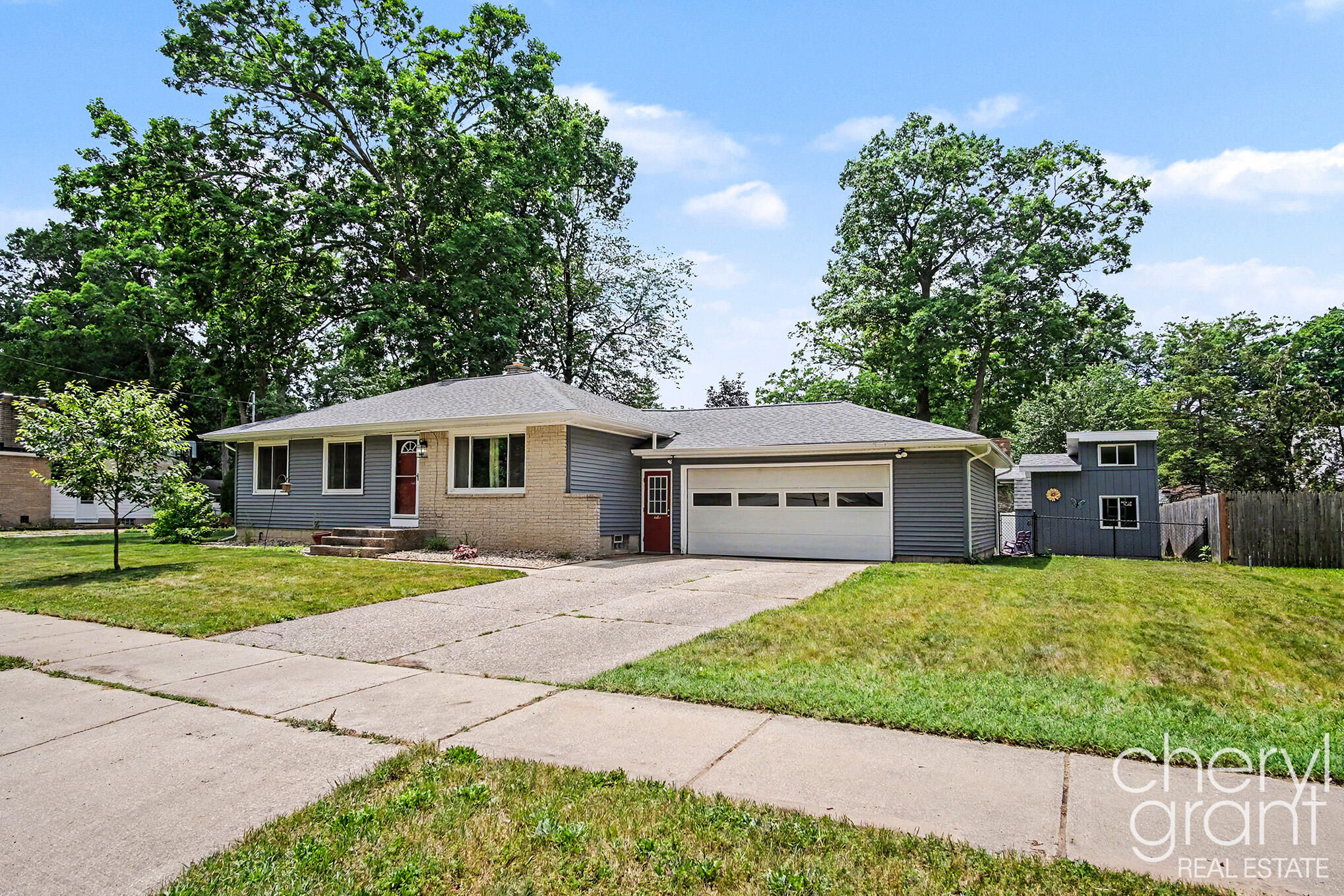 4631 Carrick Avenue SE Grand Rapids MI 49508