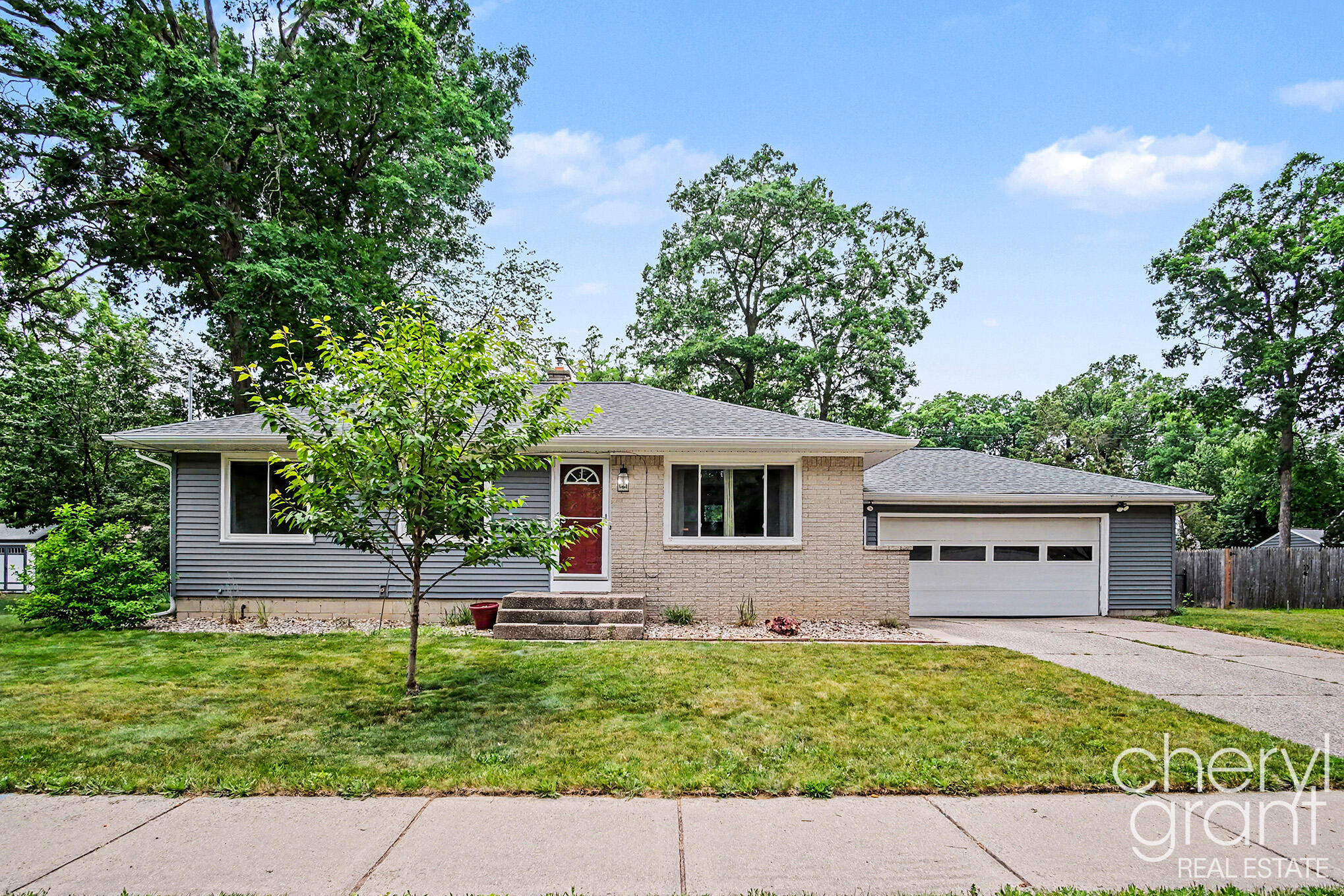 4631 Carrick Avenue SE Grand Rapids MI 49508