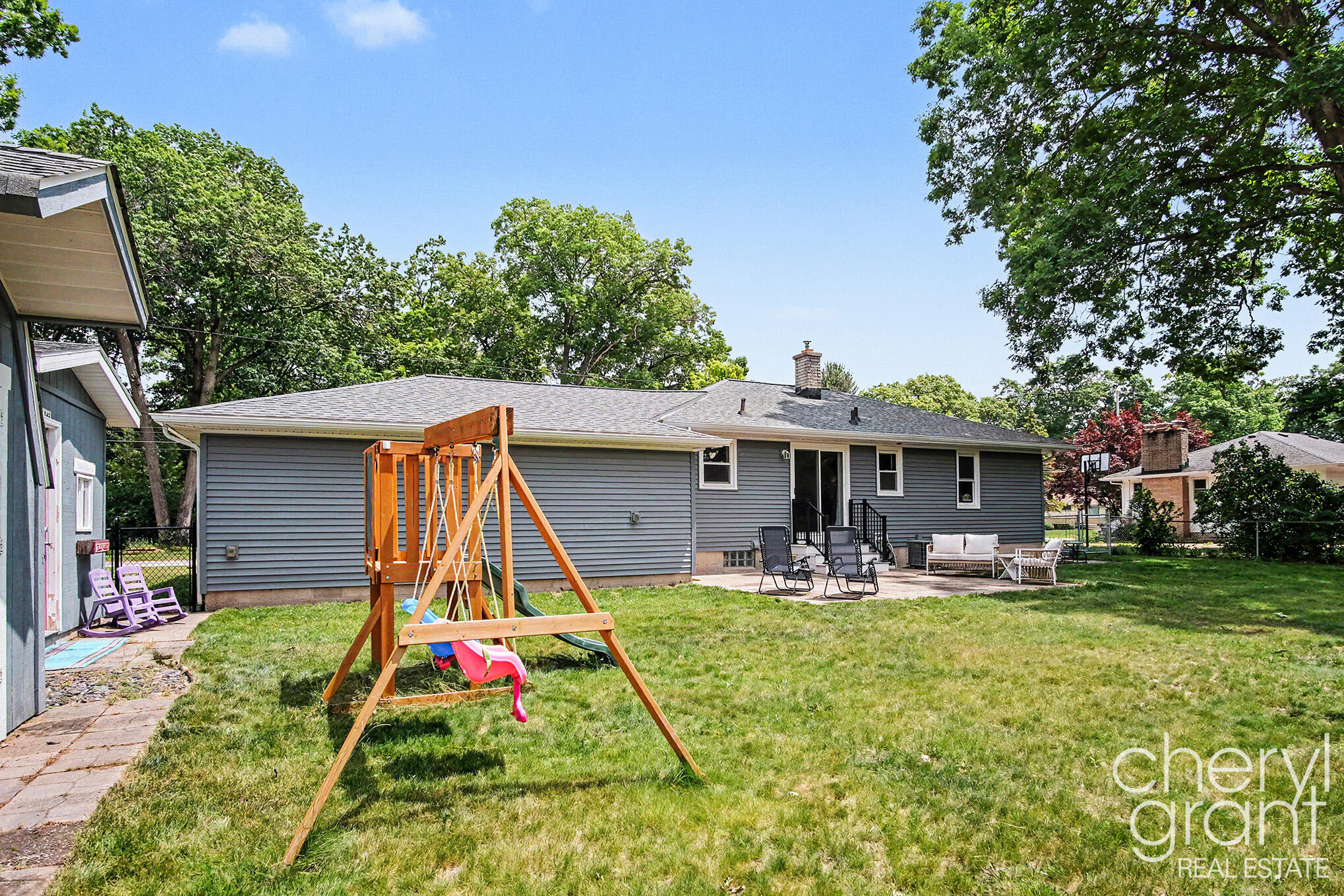 4631 Carrick Avenue SE Grand Rapids MI 49508