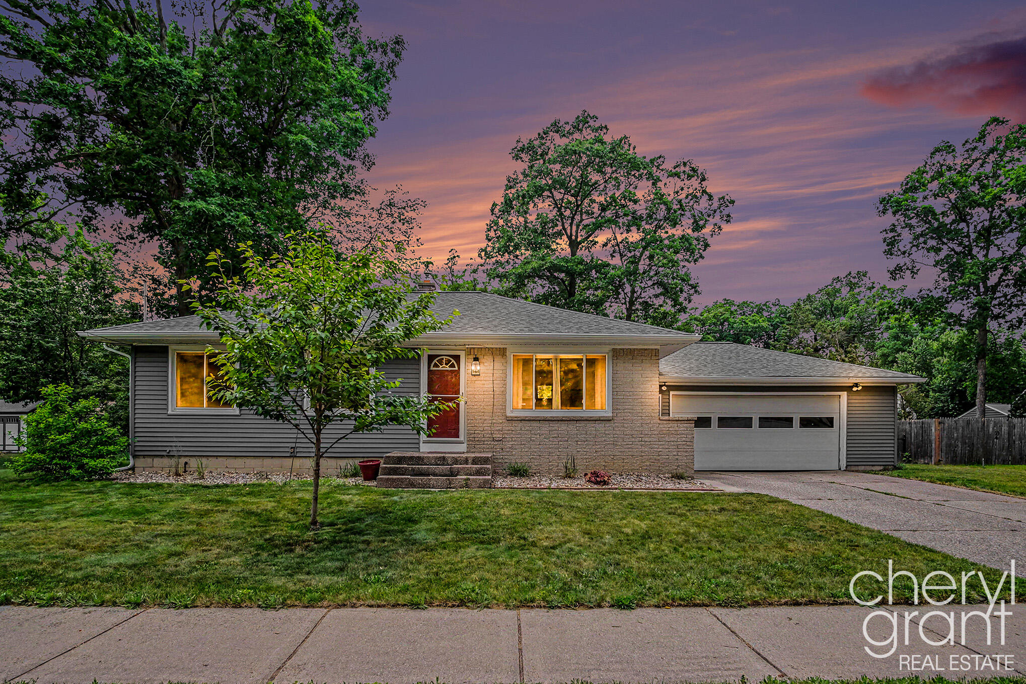 4631 Carrick Avenue SE Grand Rapids MI 49508