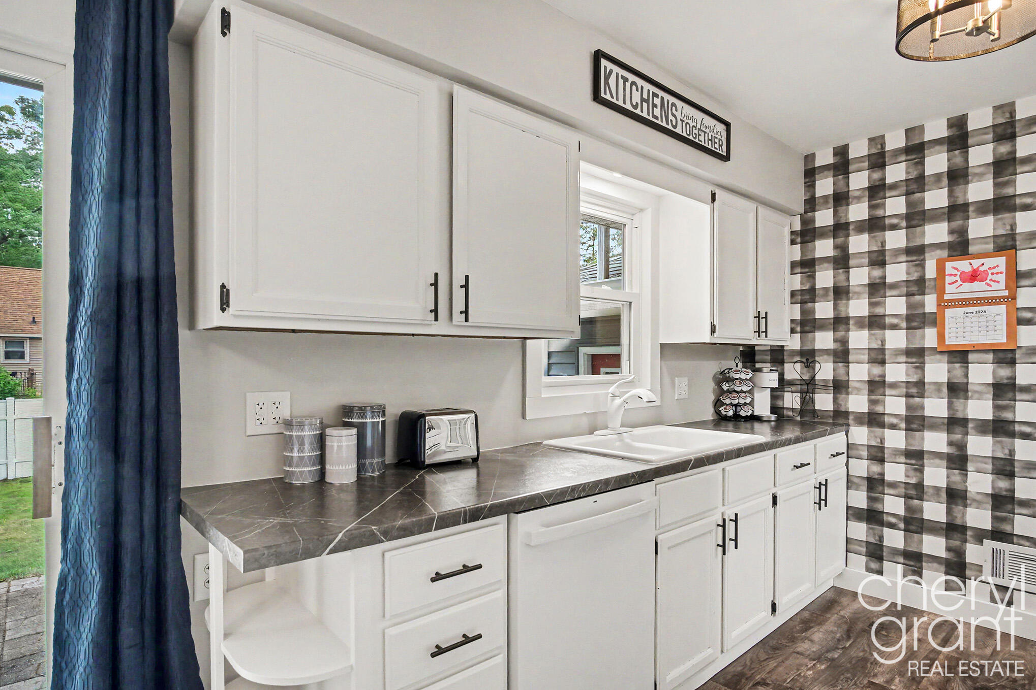 4631 Carrick Avenue SE Grand Rapids MI 49508
