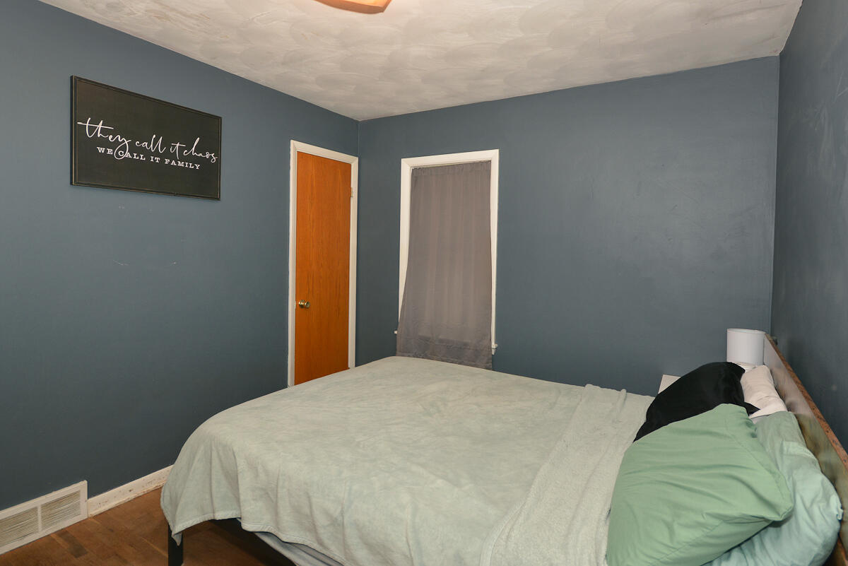 4106 Mount Olivet Road Kalamazoo MI 49004