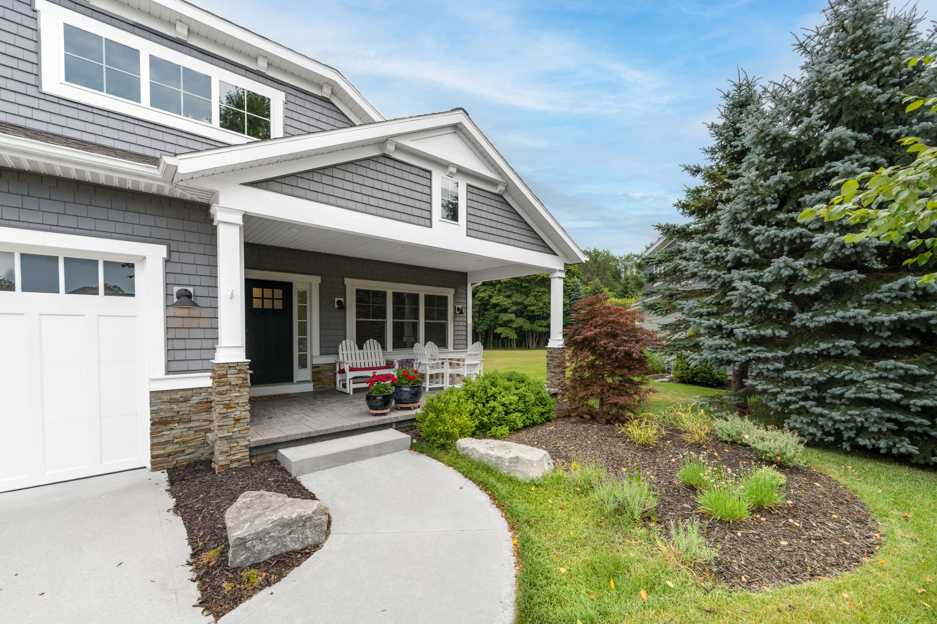 341 Parkside Lane Douglas MI 49406