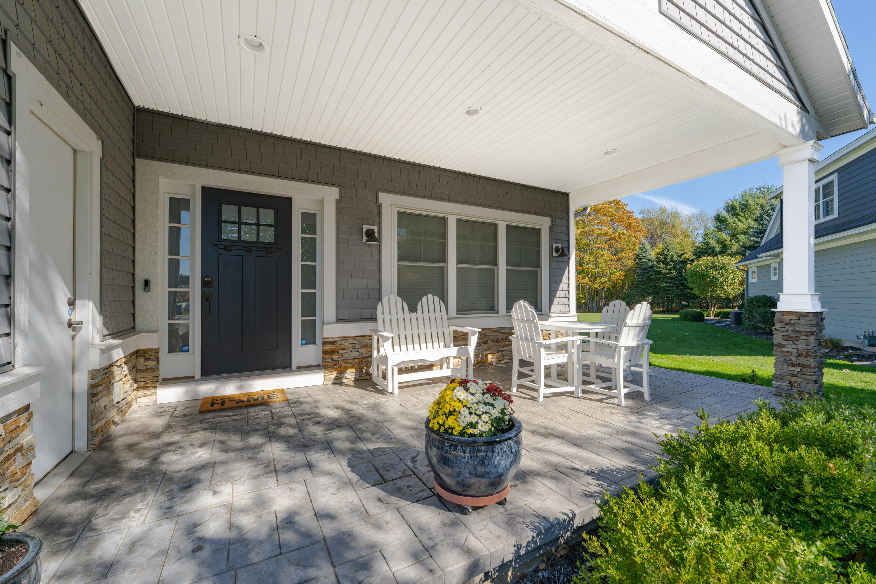 341 Parkside Lane Douglas MI 49406