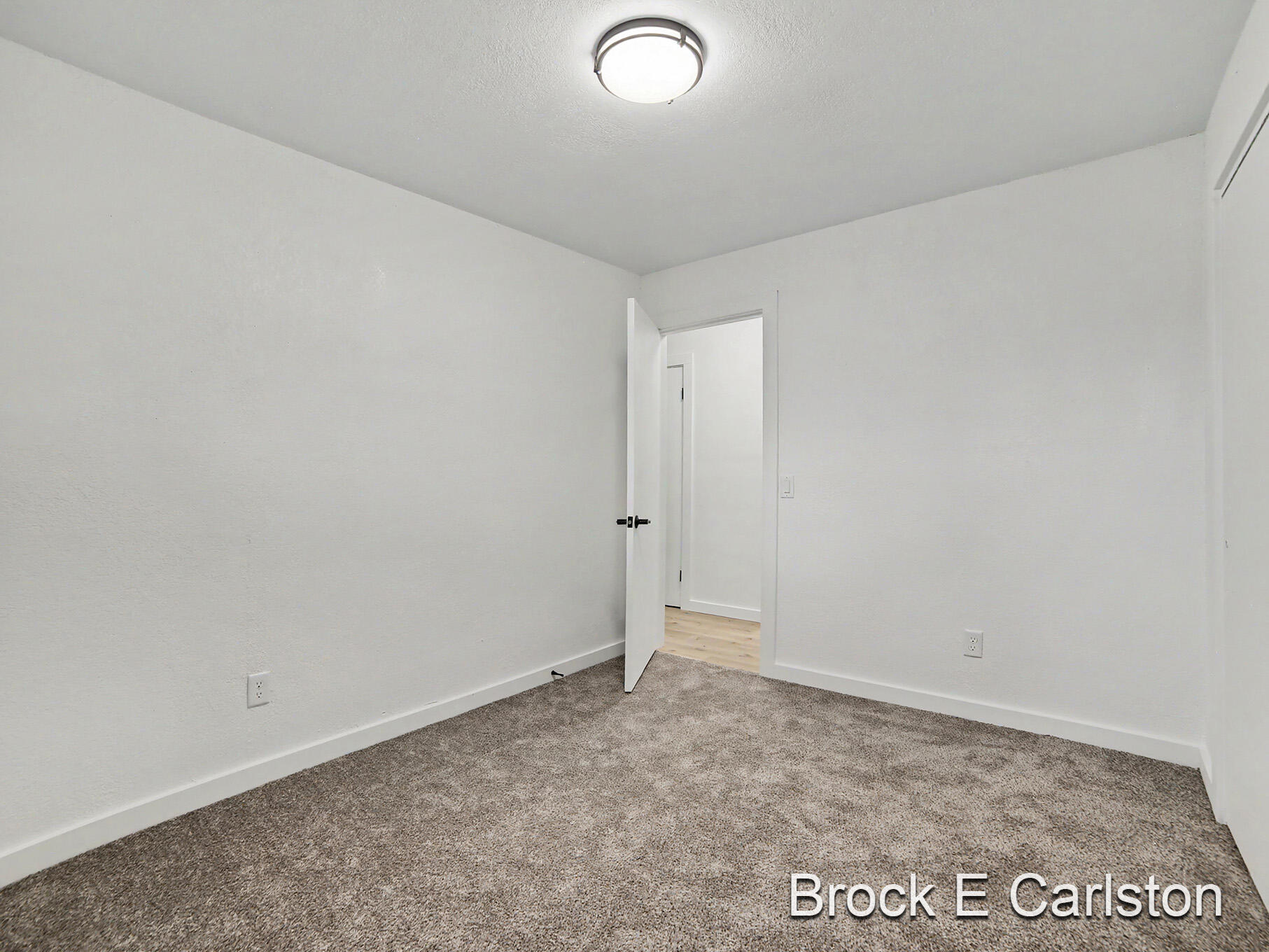 1288 Aspacia Street Muskegon MI 49445