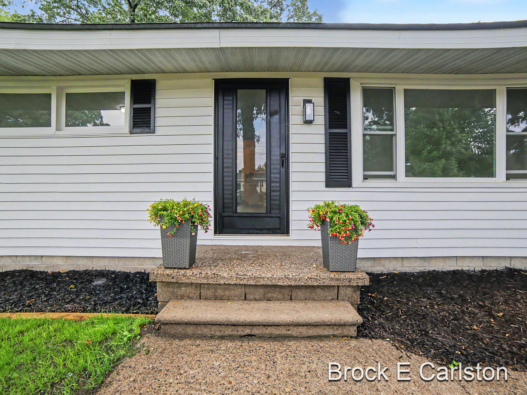 1288 Aspacia Street Muskegon MI 49445