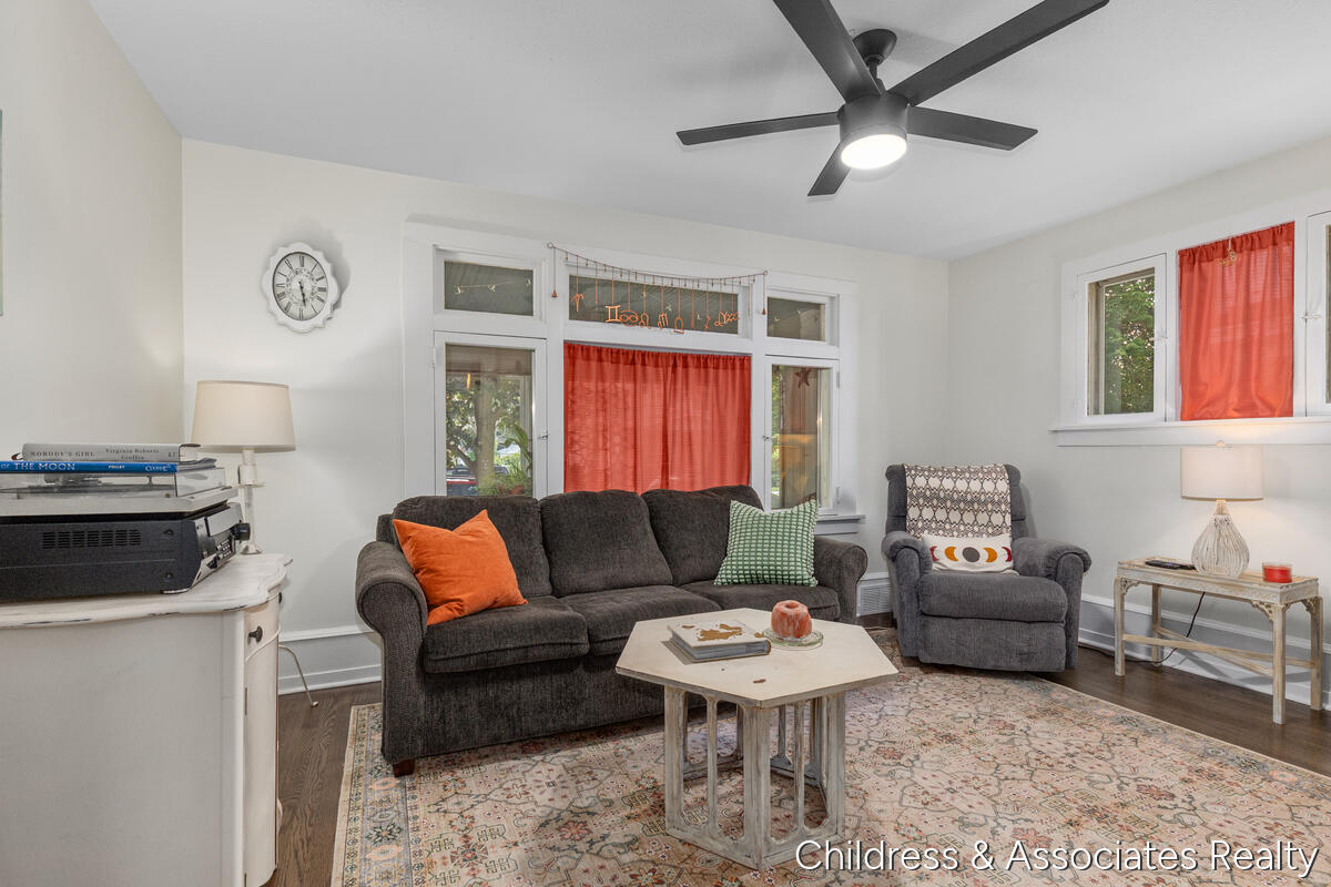 1108 Widdicomb Avenue NW Grand Rapids MI 49504