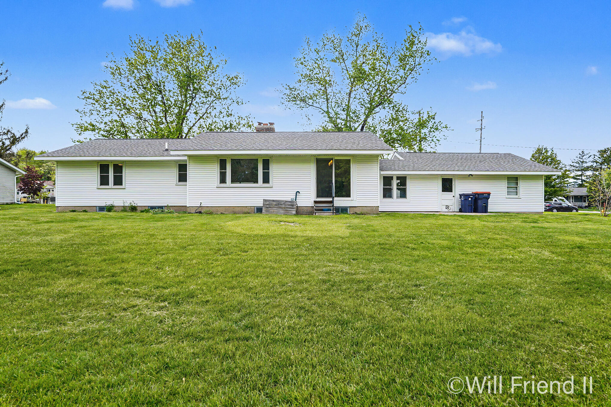 319 Country Club Road Holland MI 49424