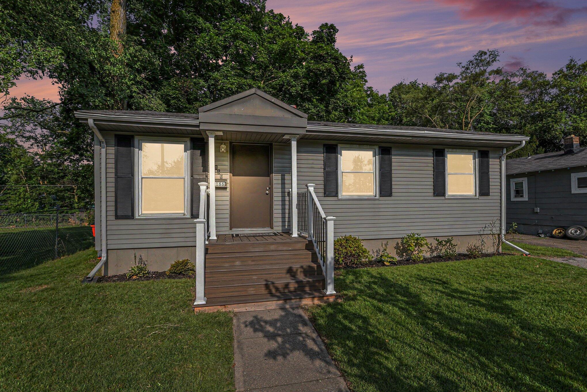 1166 Hurd Avenue Benton Harbor MI 49022