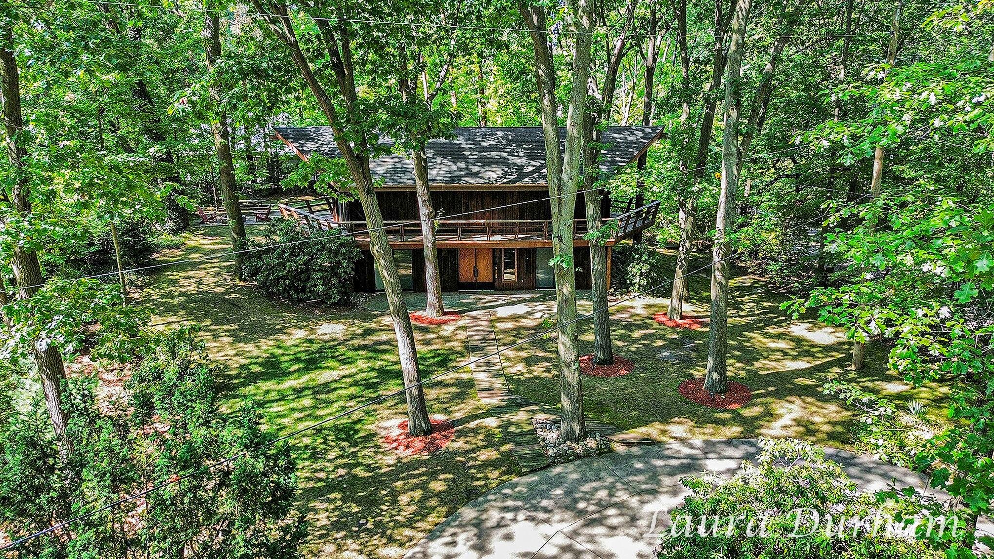 6480 Island Lake Road Holland MI 49423